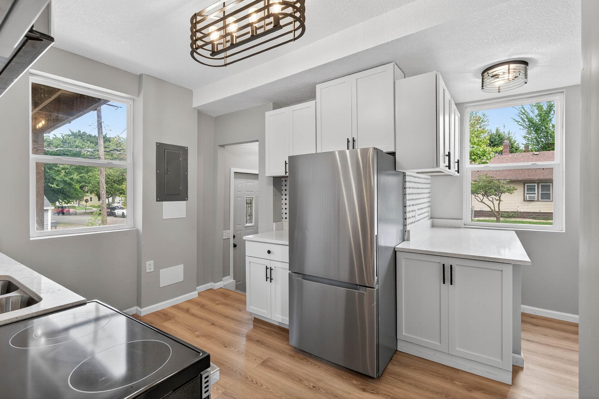 1235 Minnehaha Avenue E