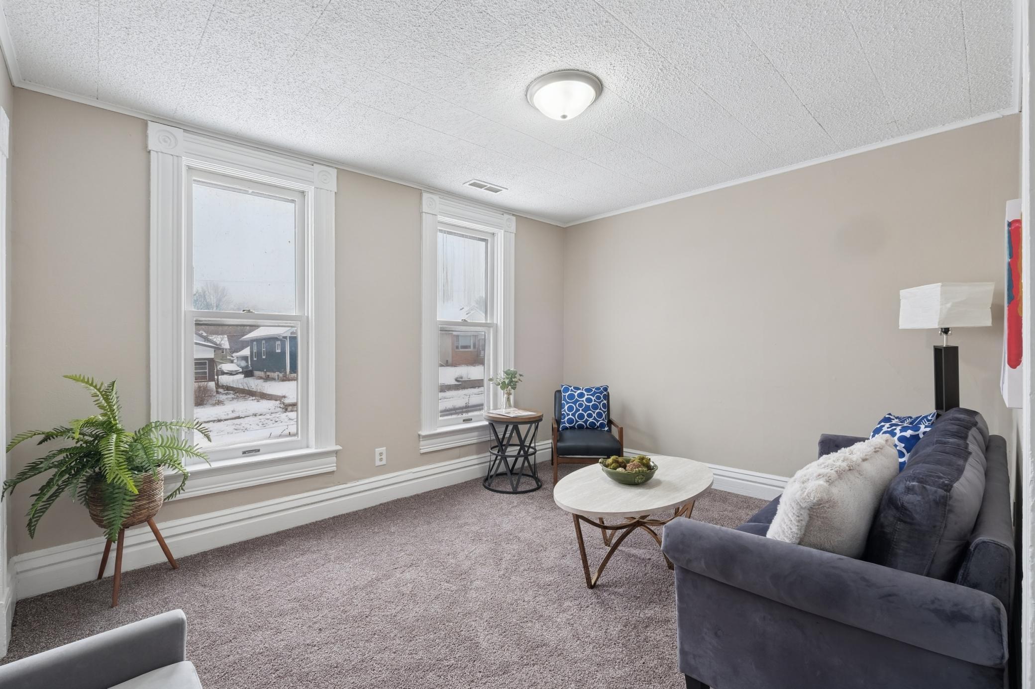 1250 Minnehaha Avenue E