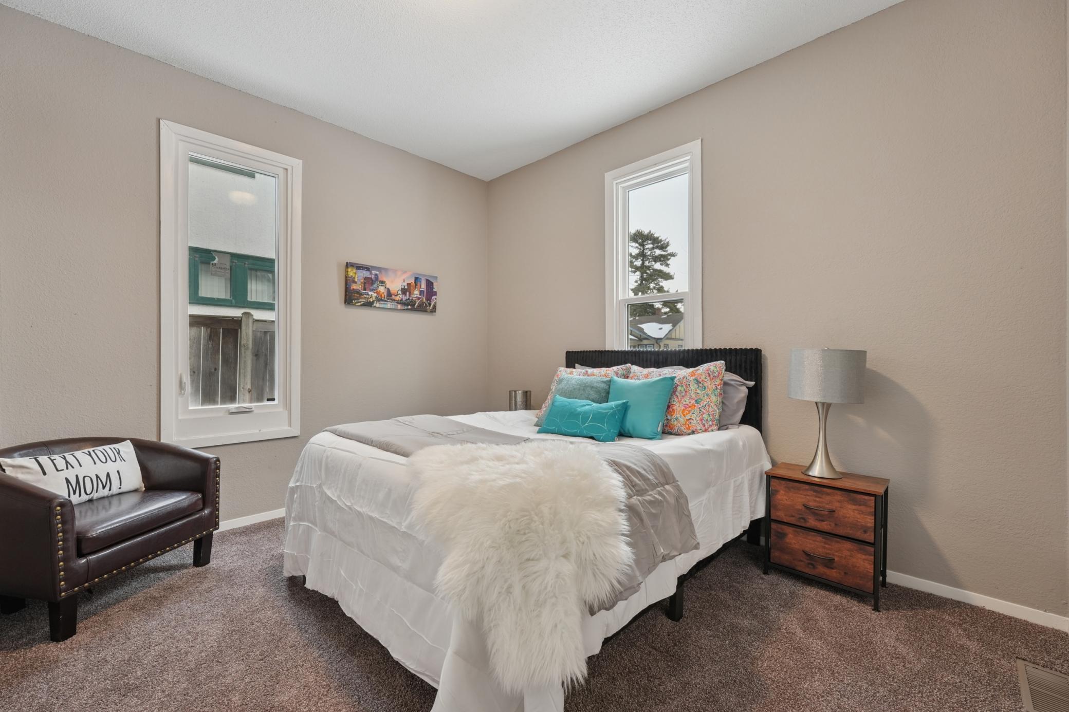 3619 Aldrich Avenue N