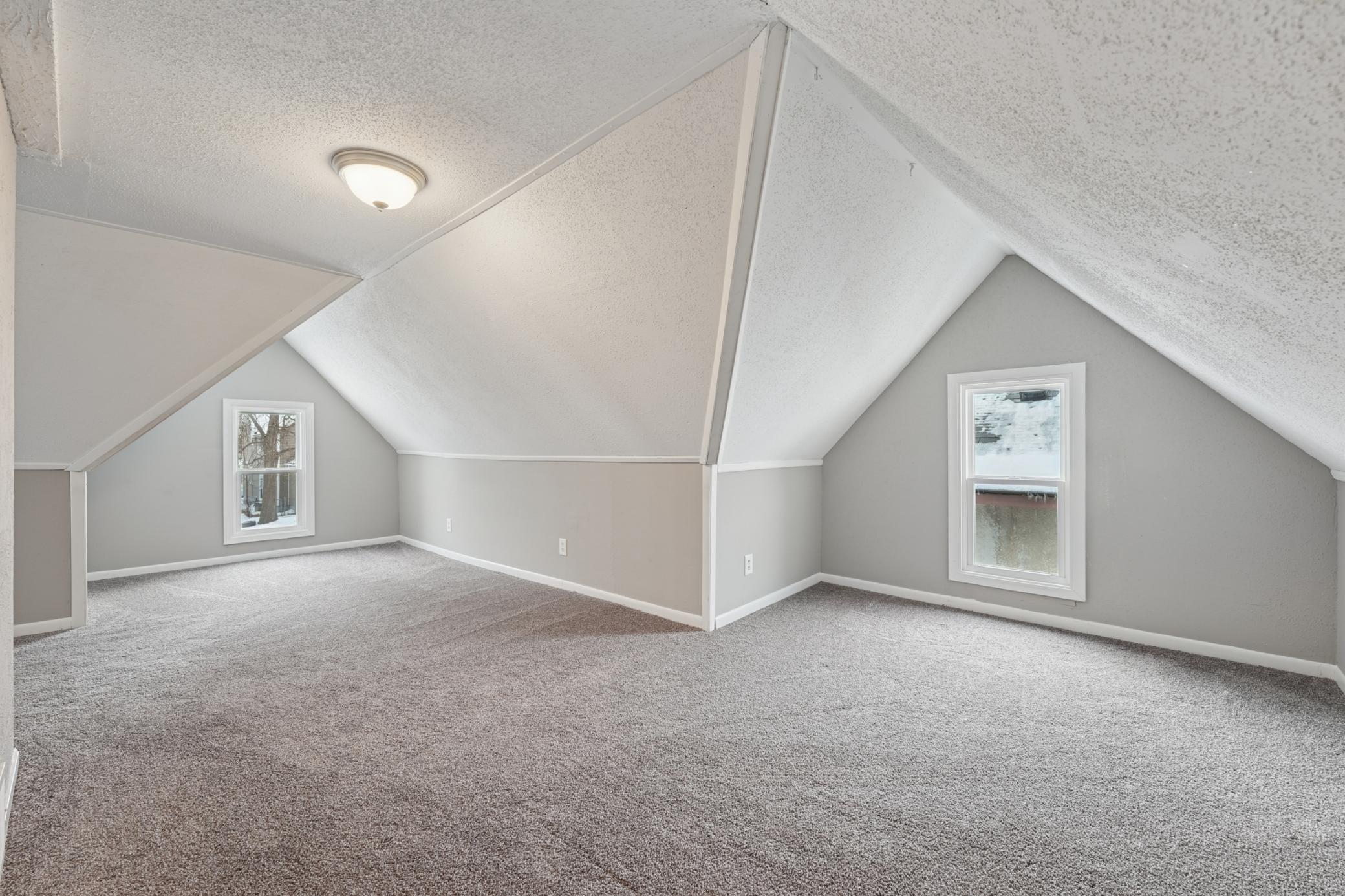 3619 Aldrich Avenue N