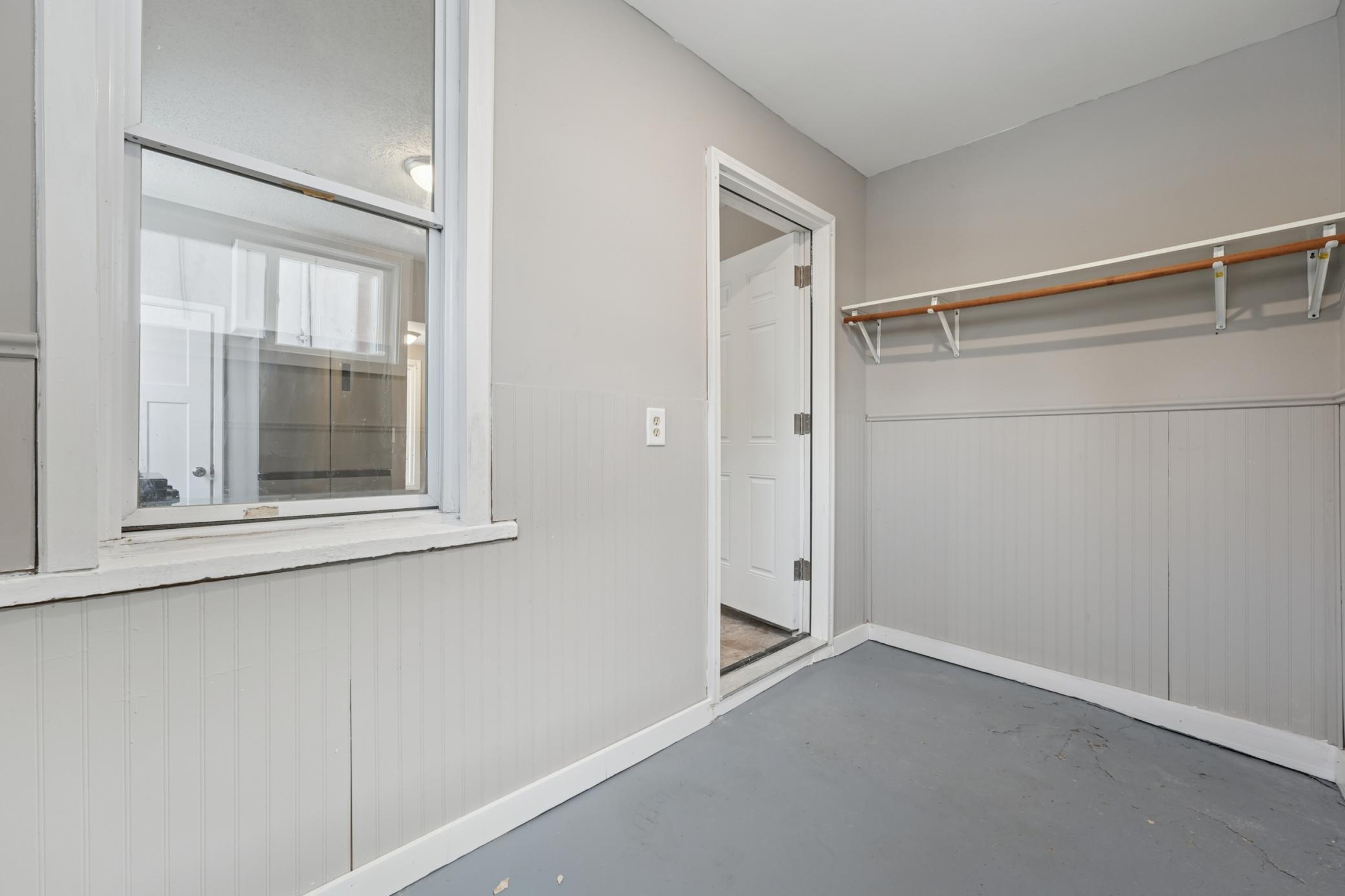 3619 Aldrich Avenue N