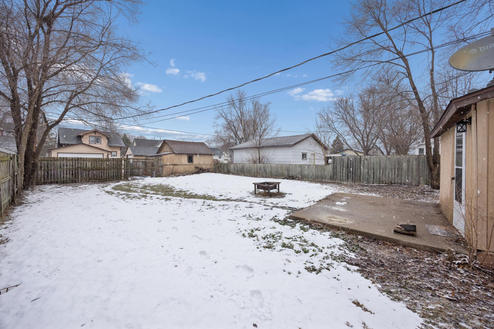 407 19 1/2 Avenue N