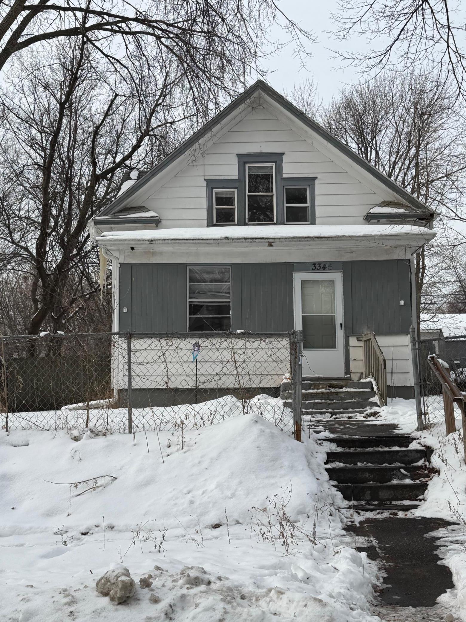 3345 N 6th Street