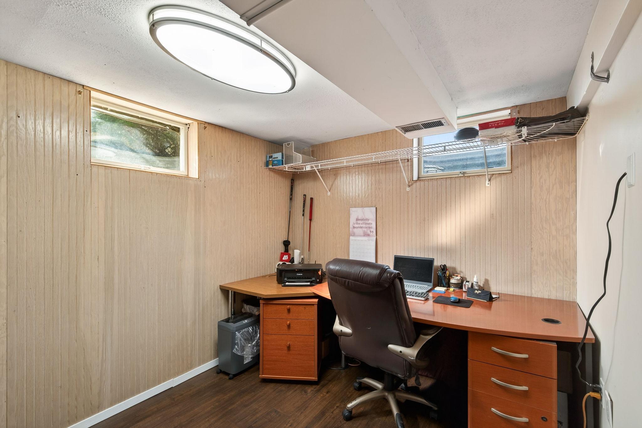 4425 Decatur Avenue N