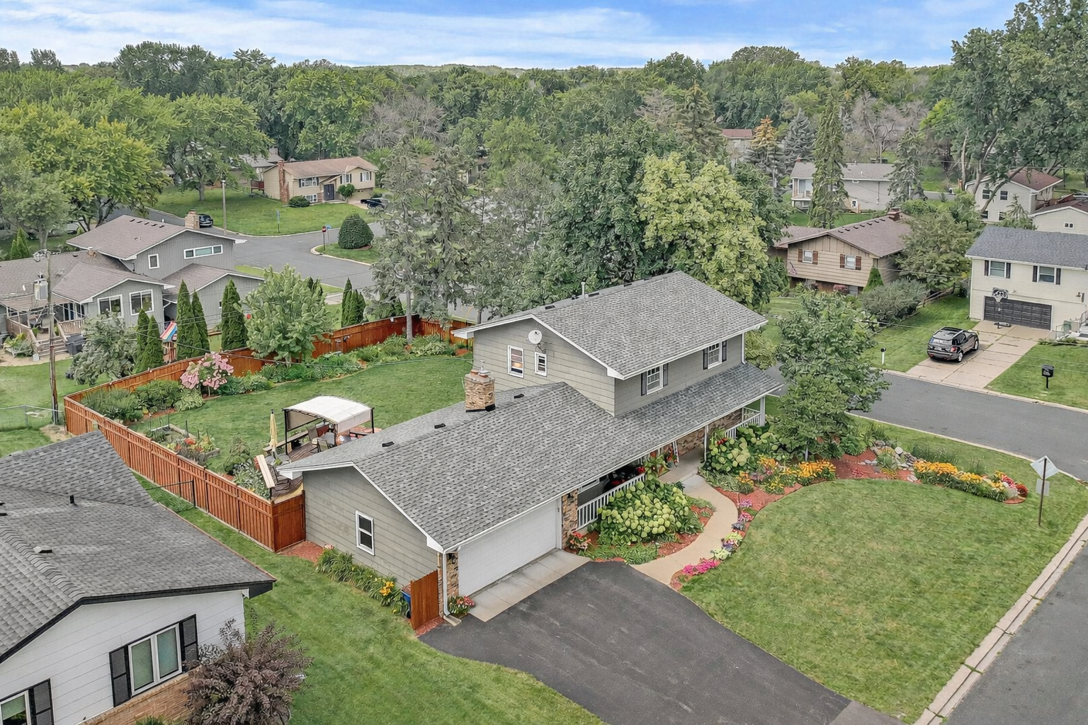 4425 Decatur Avenue N