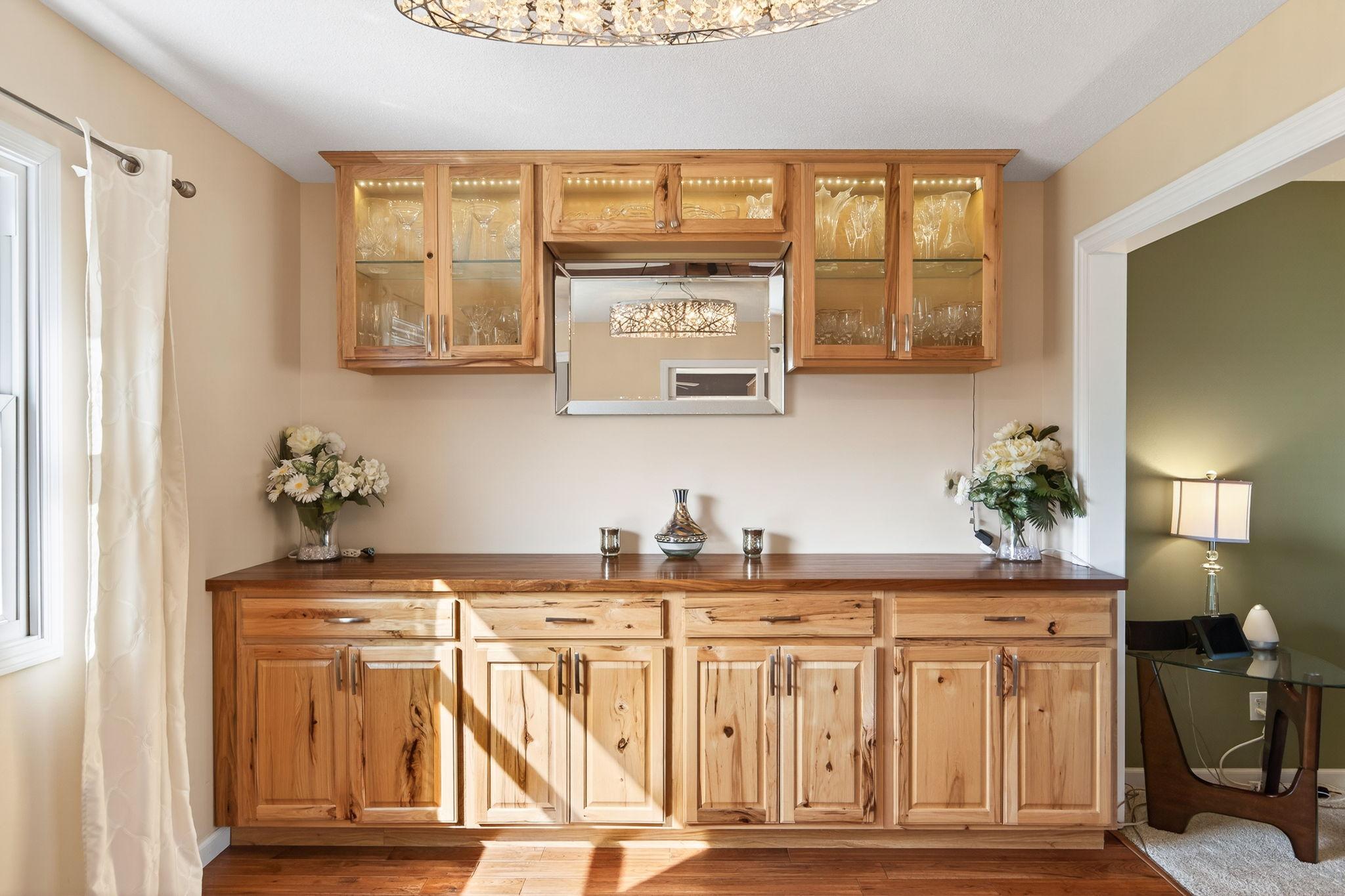 4425 Decatur Avenue N