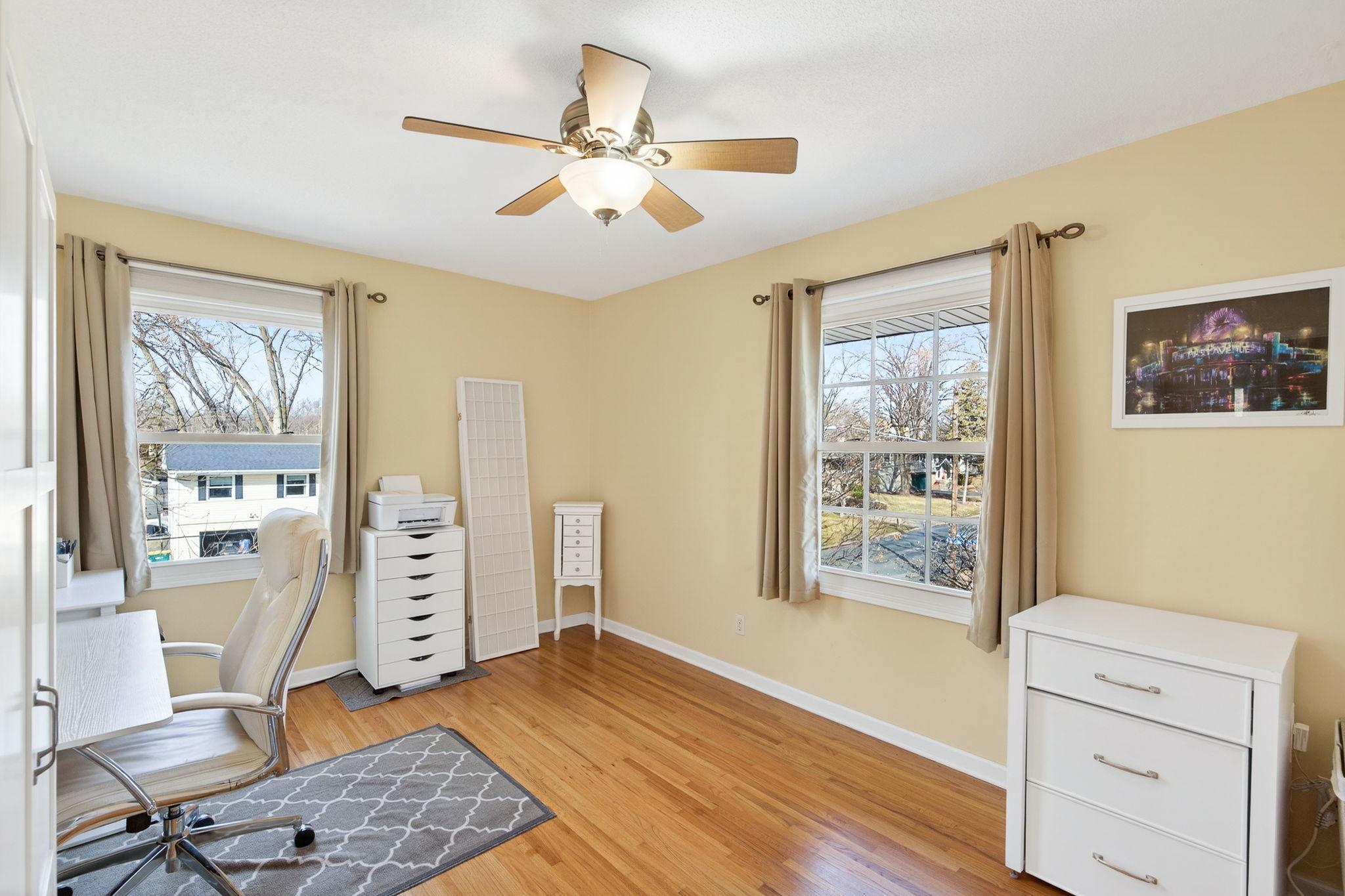 4425 Decatur Avenue N