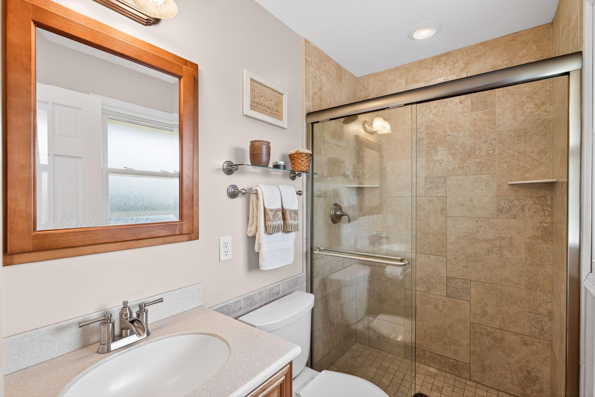 4425 Decatur Avenue N