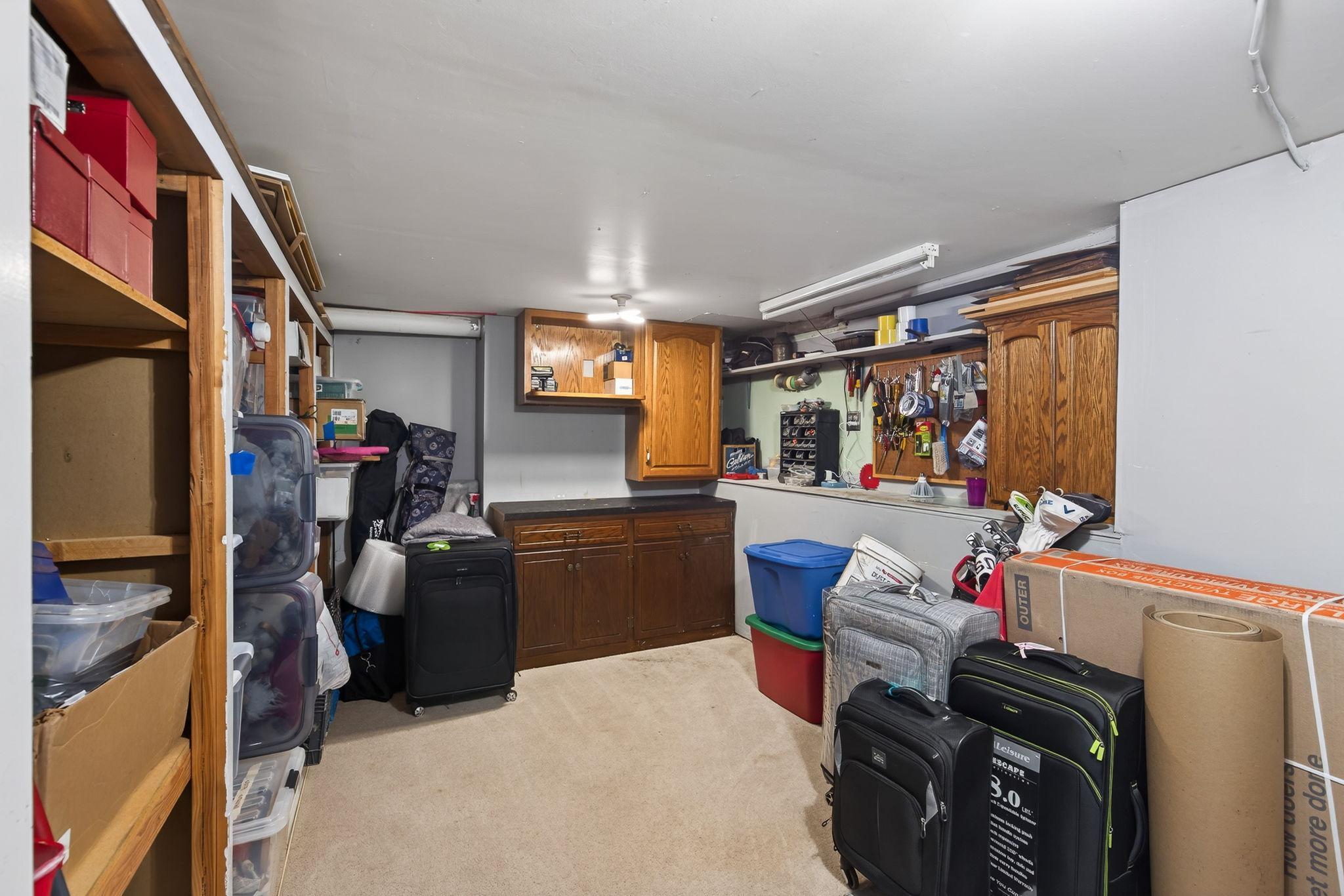 4425 Decatur Avenue N