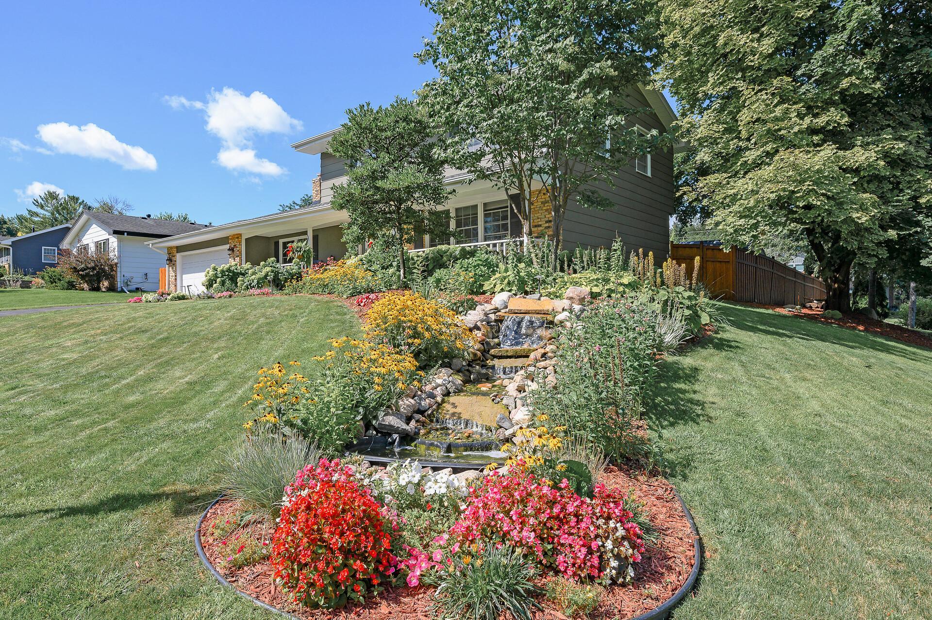 4425 Decatur Avenue N