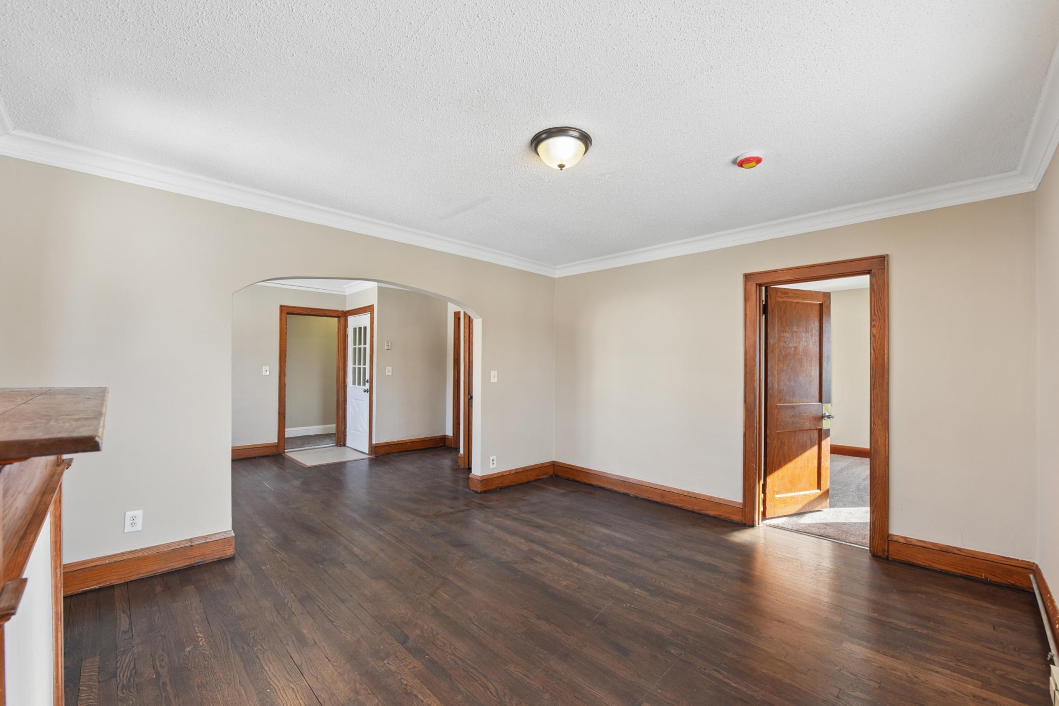 1237 5th Street E