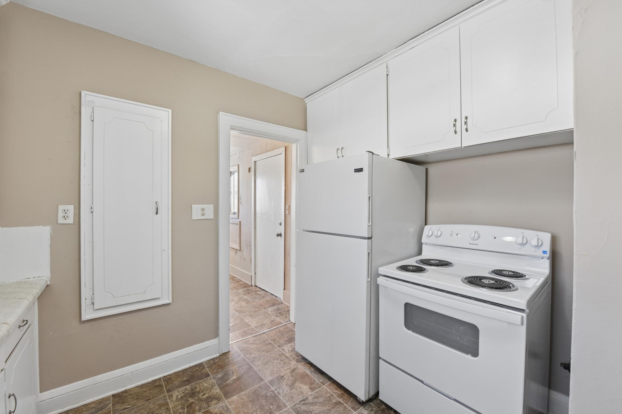 1237 5th Street E