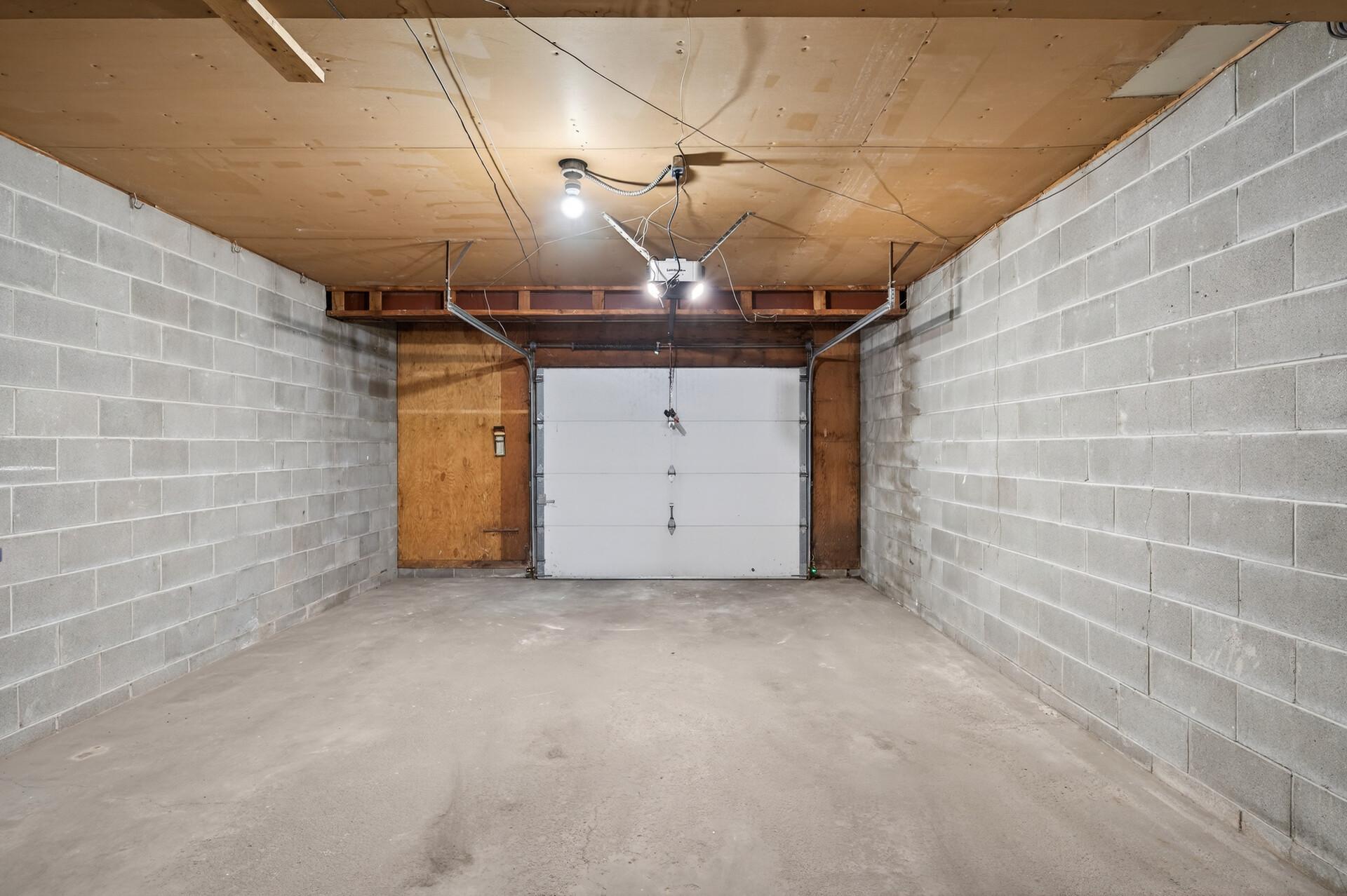 250 W Eagle Lake Drive