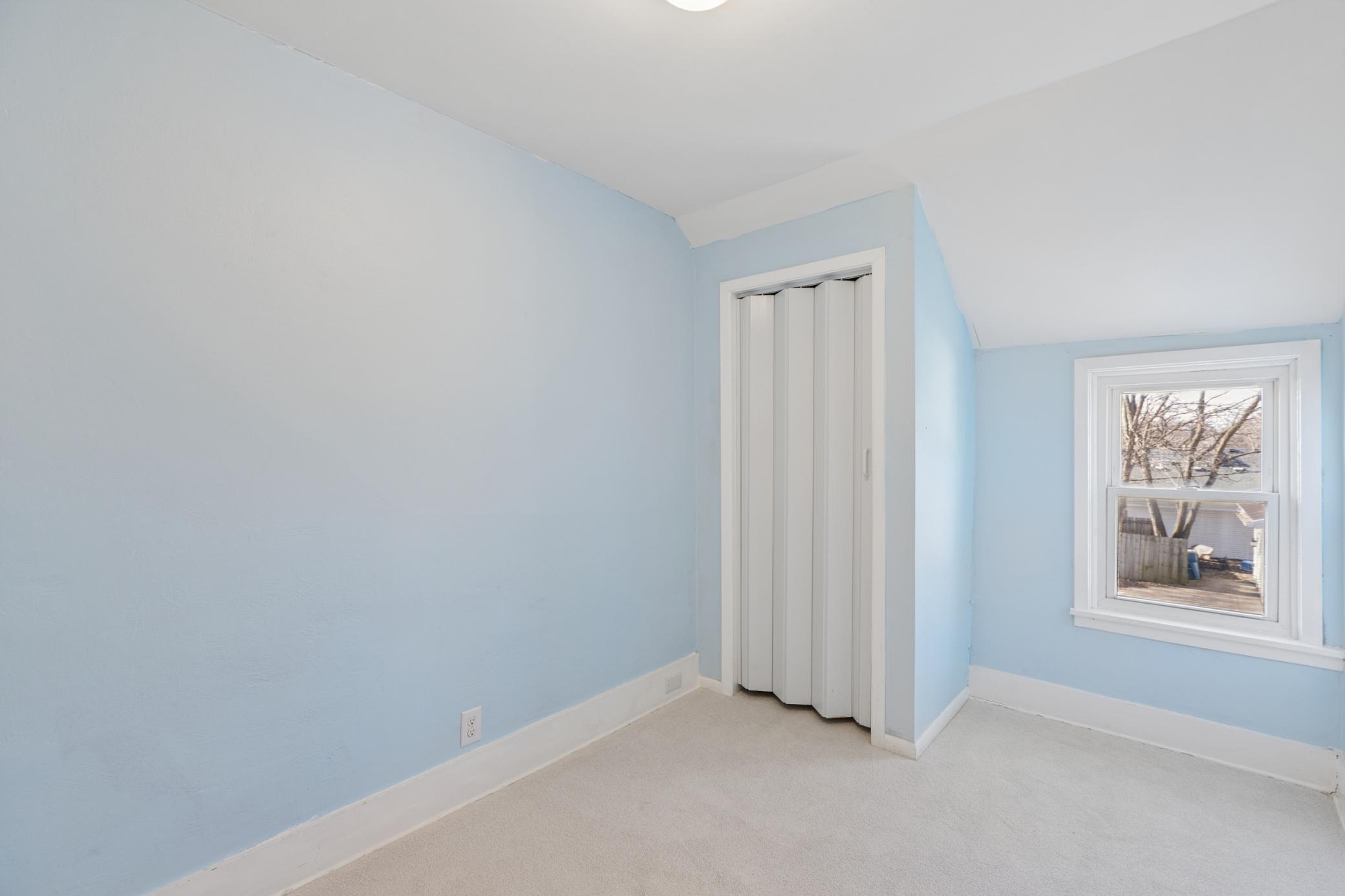 302 Benton Street