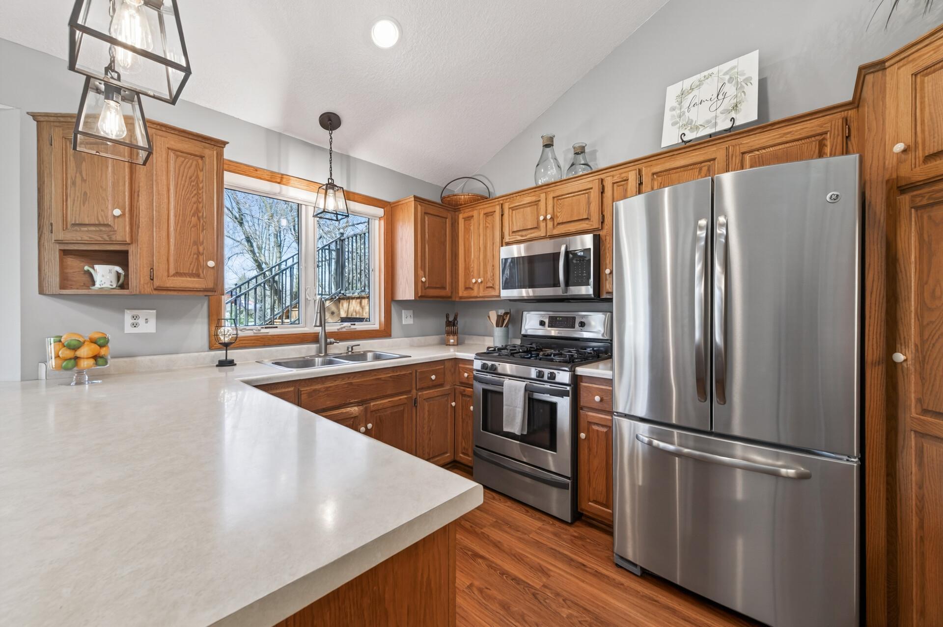 4615 Deerwood Lane N