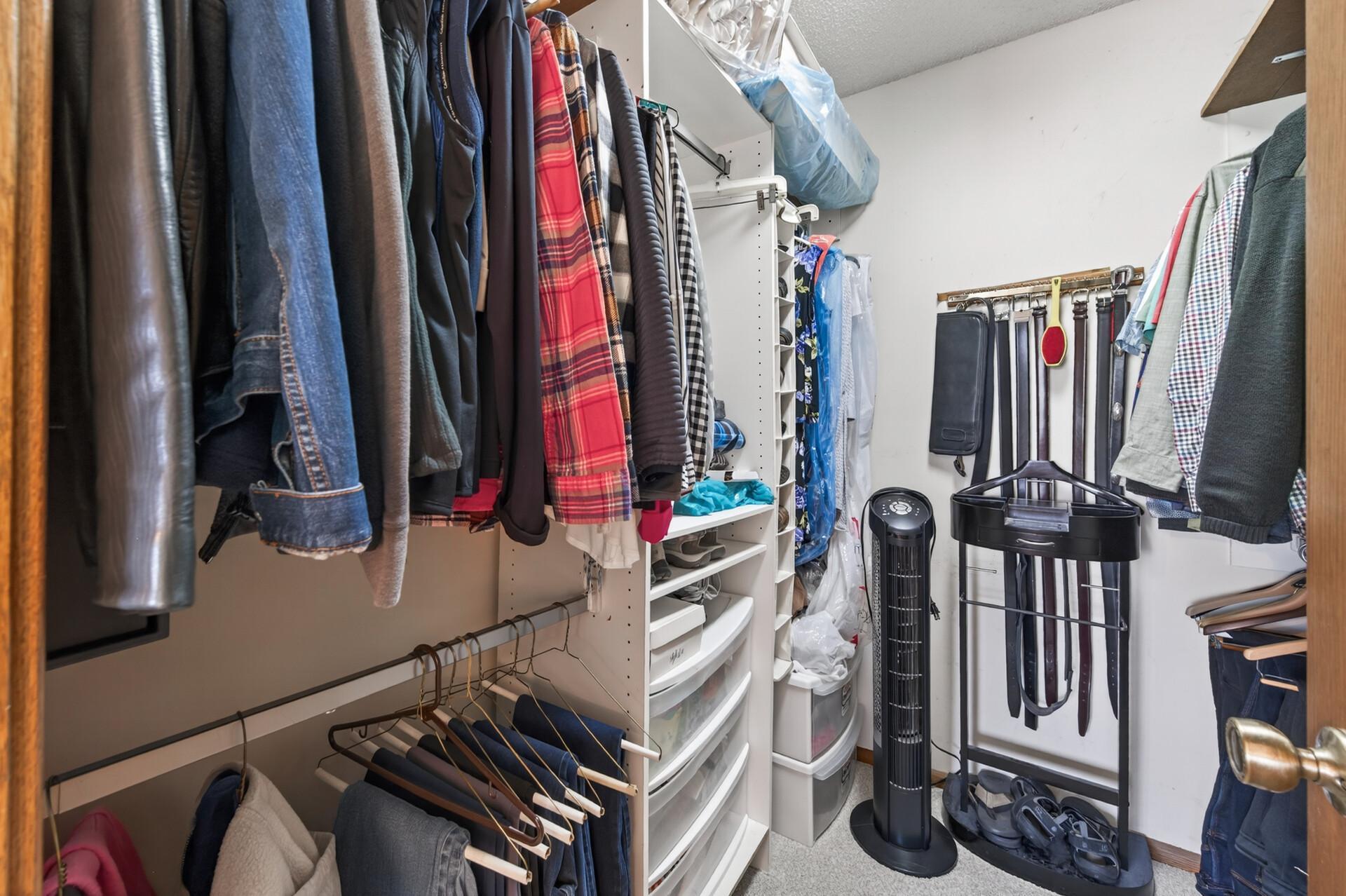 4615 Deerwood Lane N