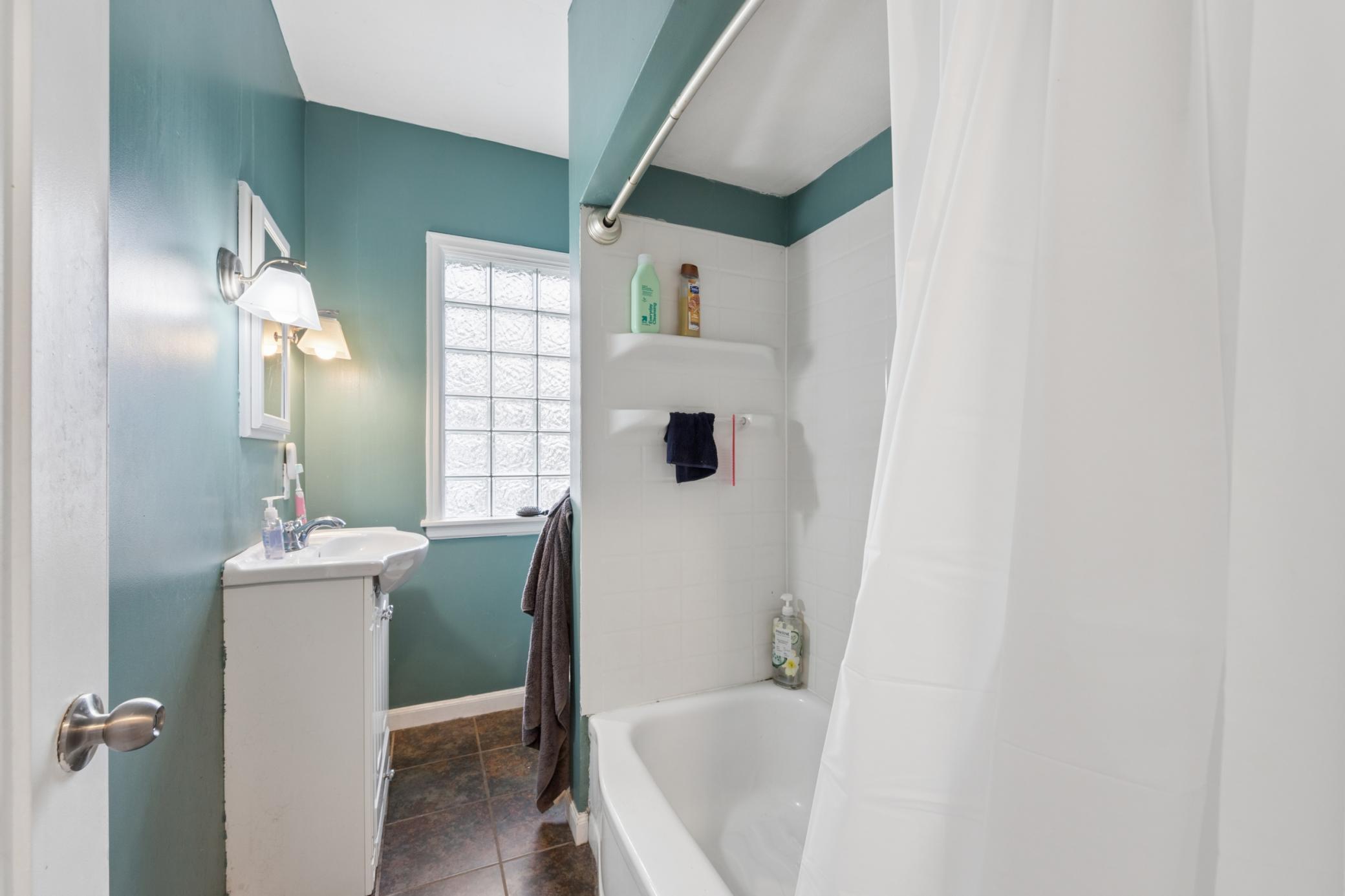 5649 Colfax Avenue N