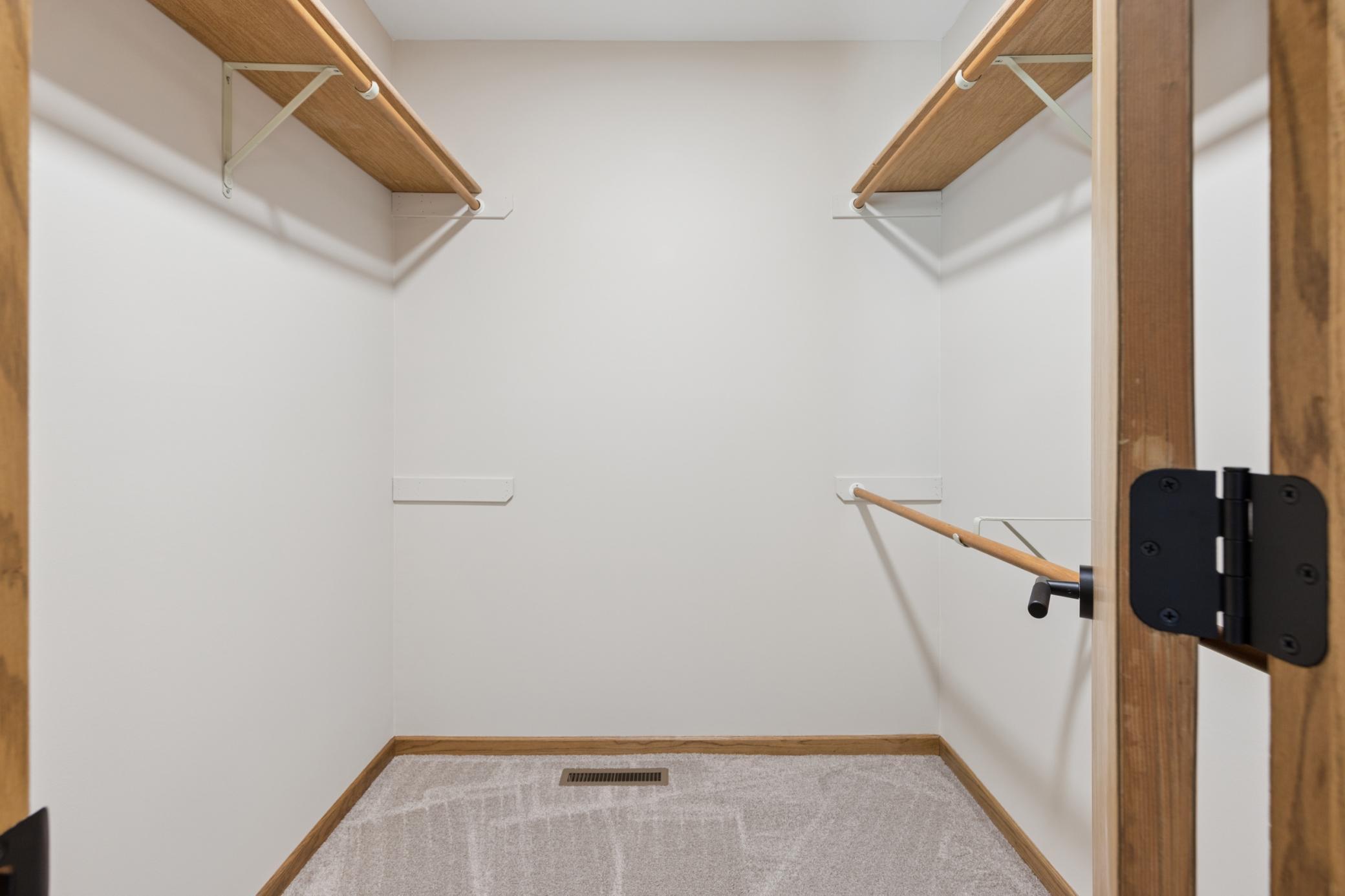 1193 Shawmut Street S