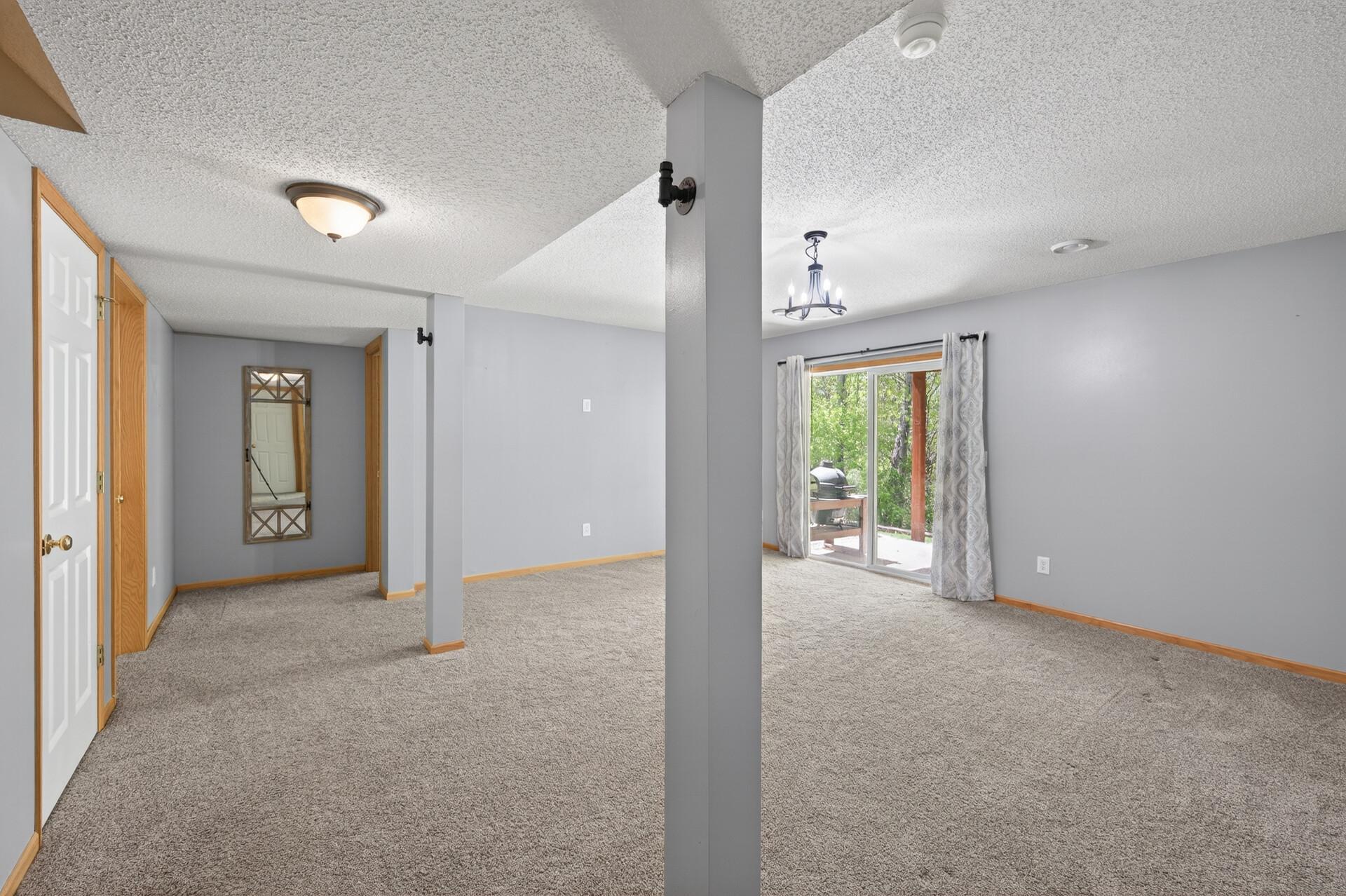 6341 Alwin Circle