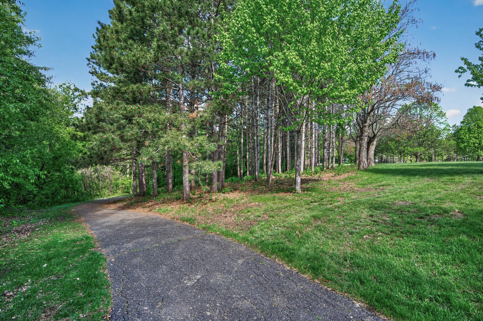 4810 Forestview Lane N