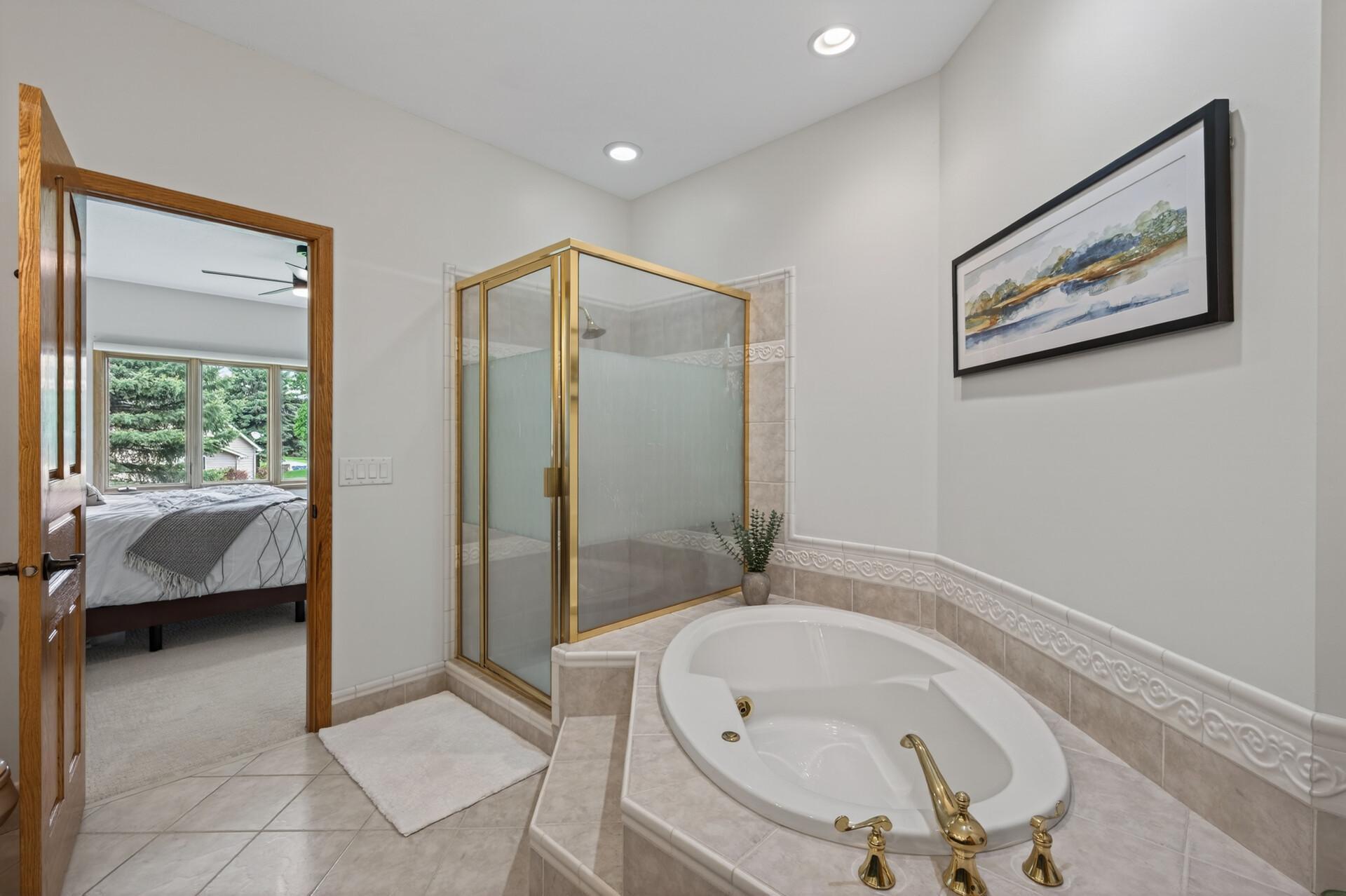 5555 Trenton Lane N