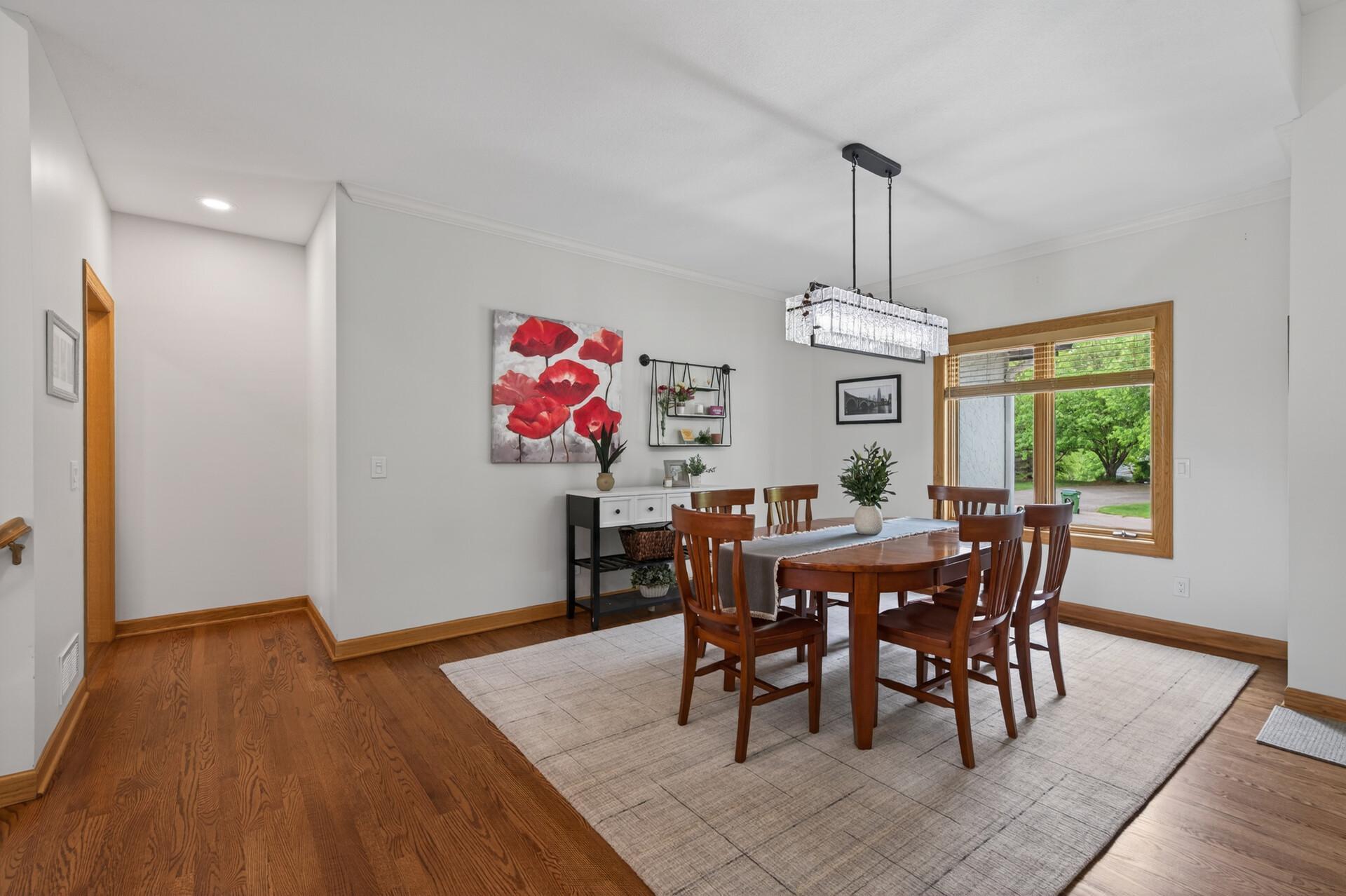 5555 Trenton Lane N