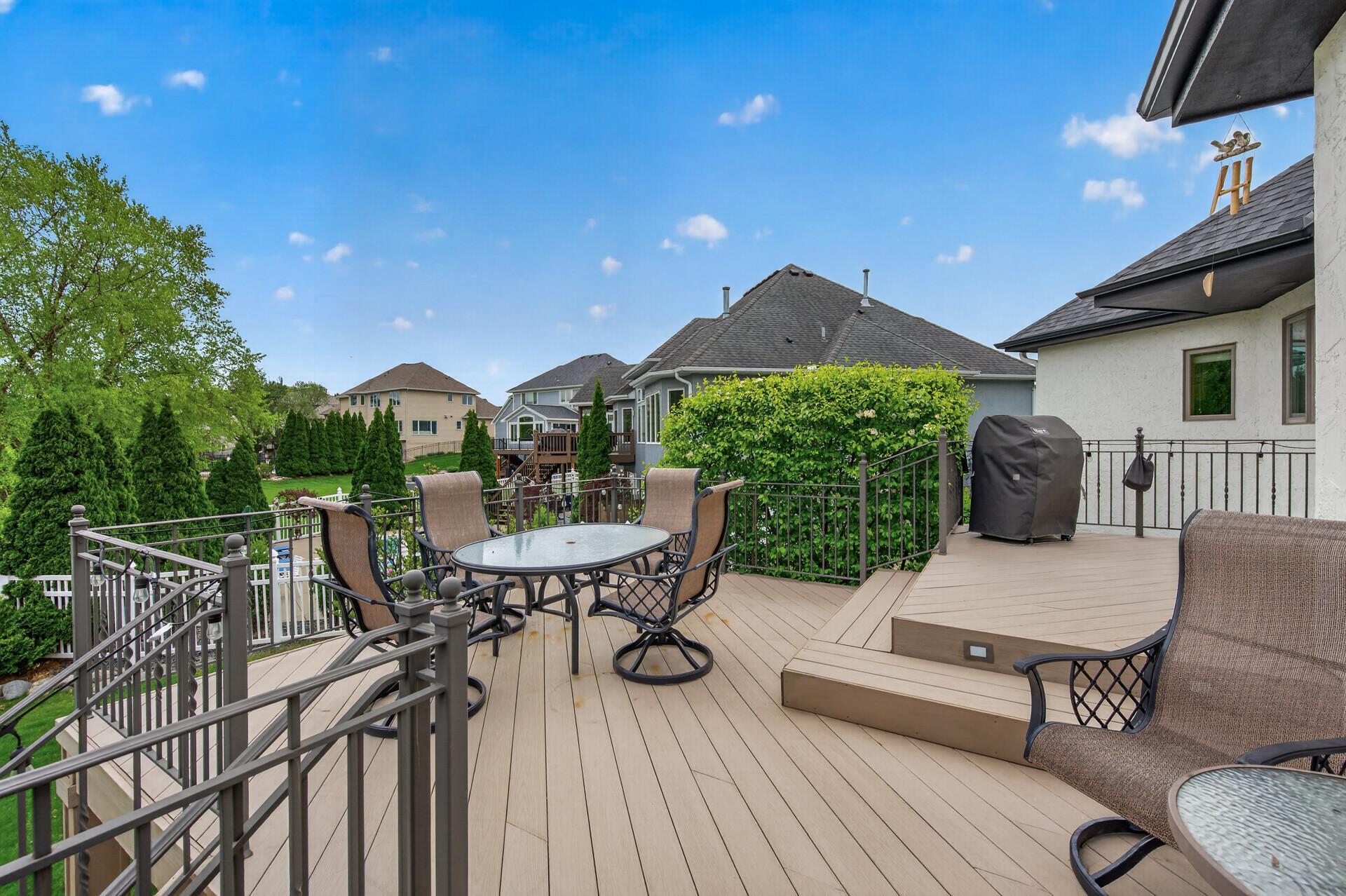 5555 Trenton Lane N