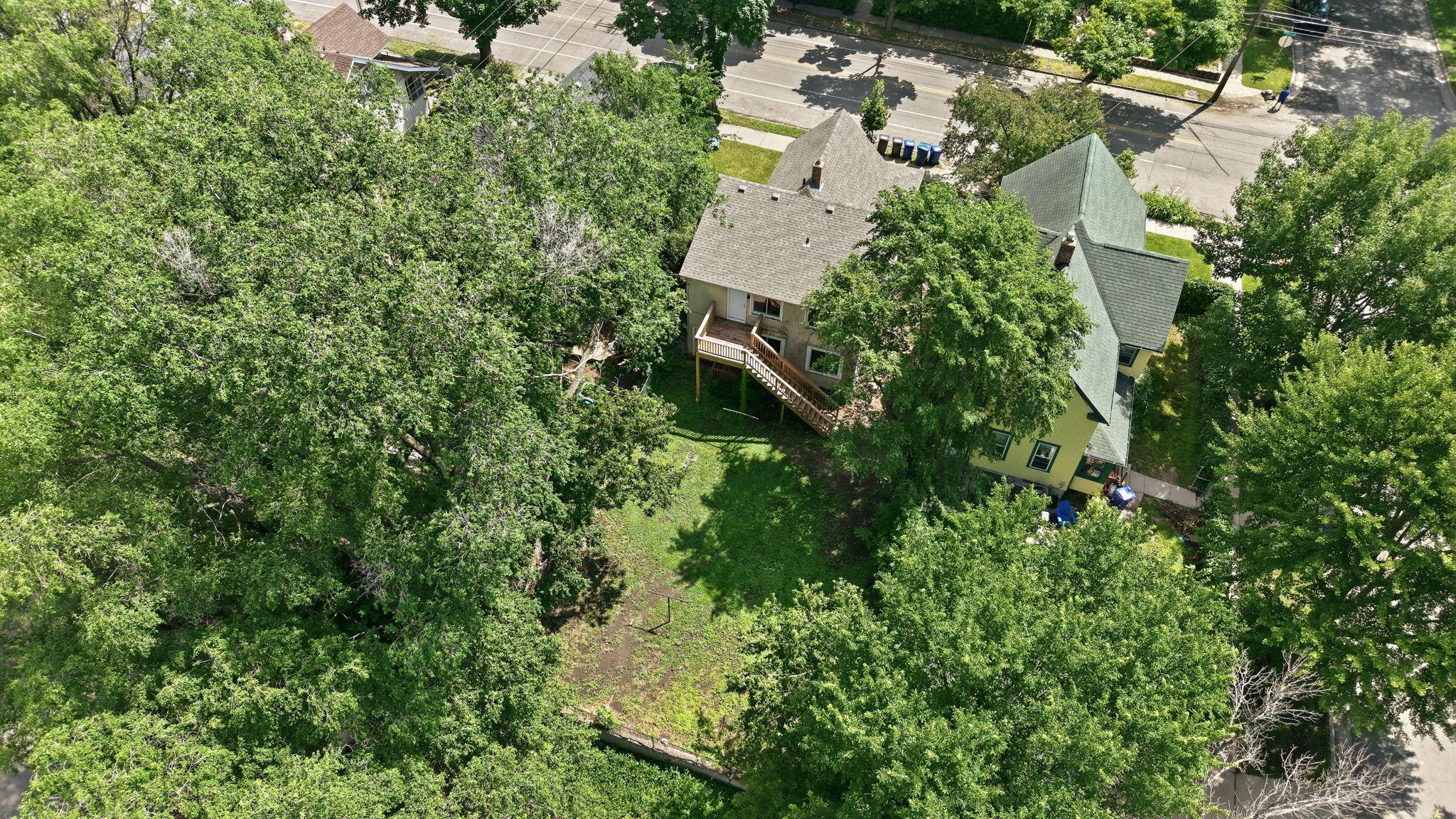 1177 Forest Street