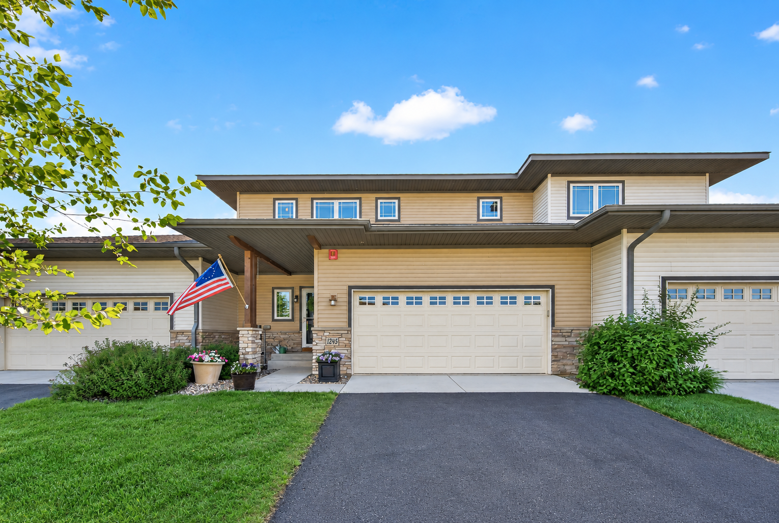 1245 Vernon Drive