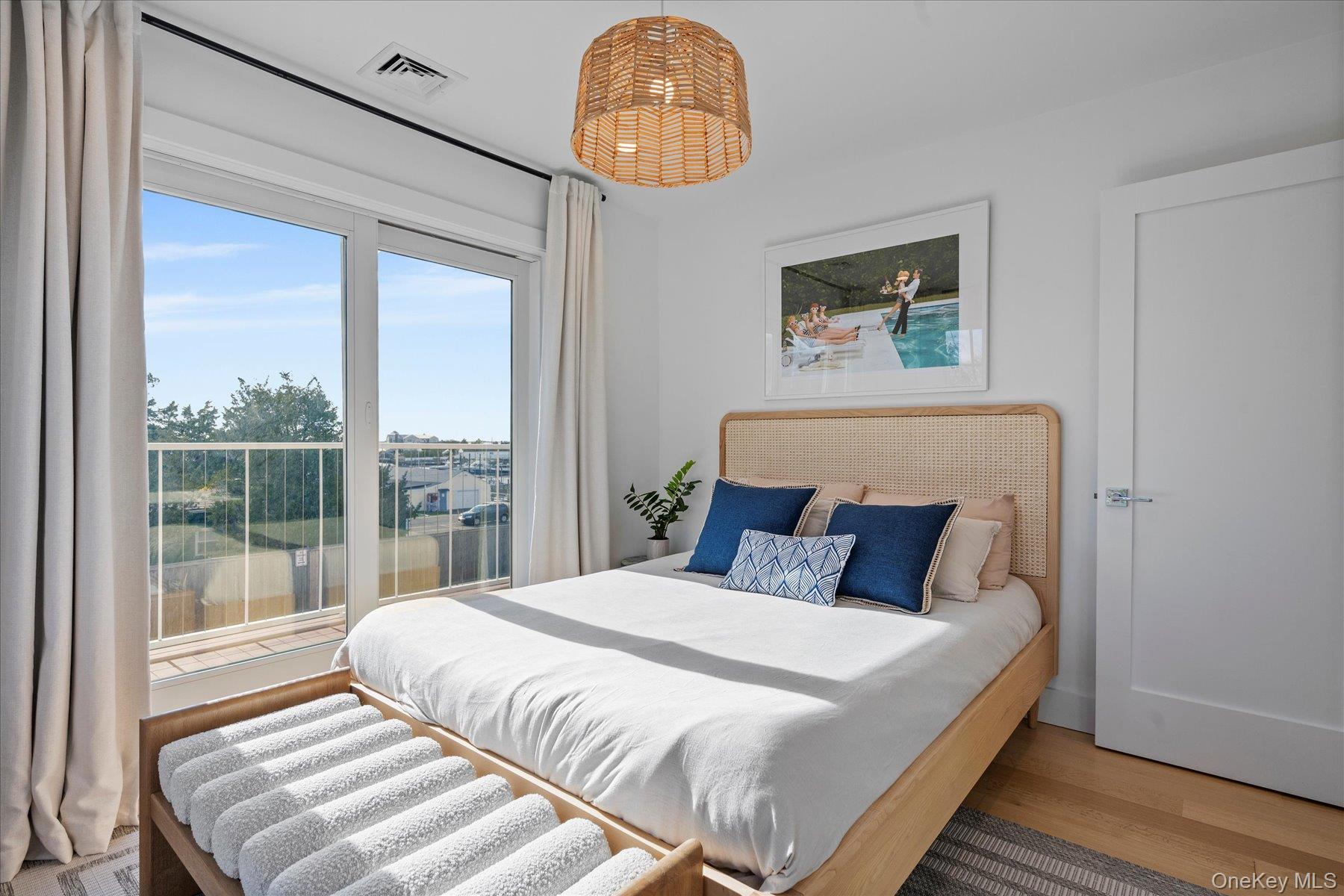 68 Foster Avenue Unit: 12