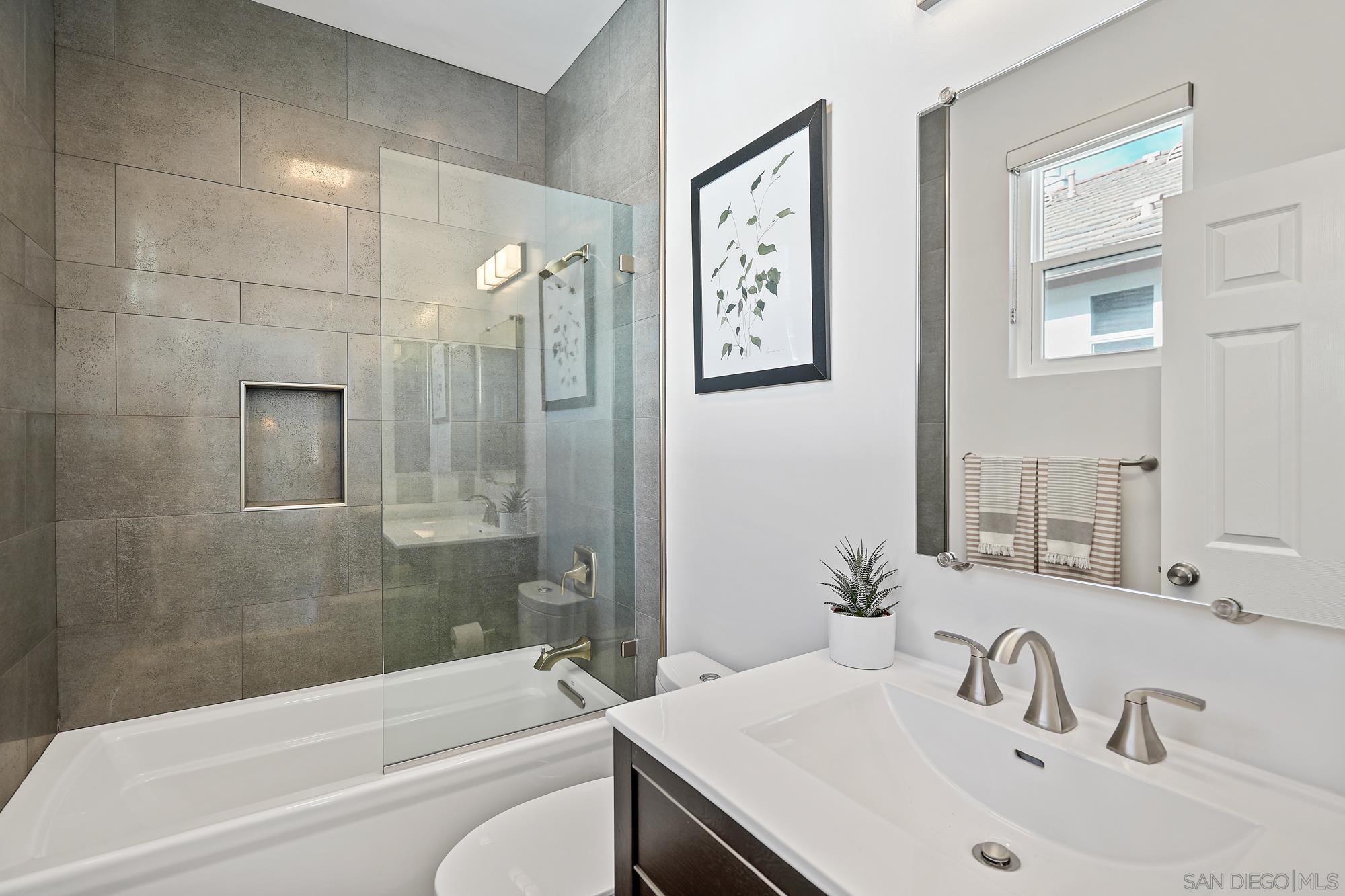 341 Carmel Creeper Pl