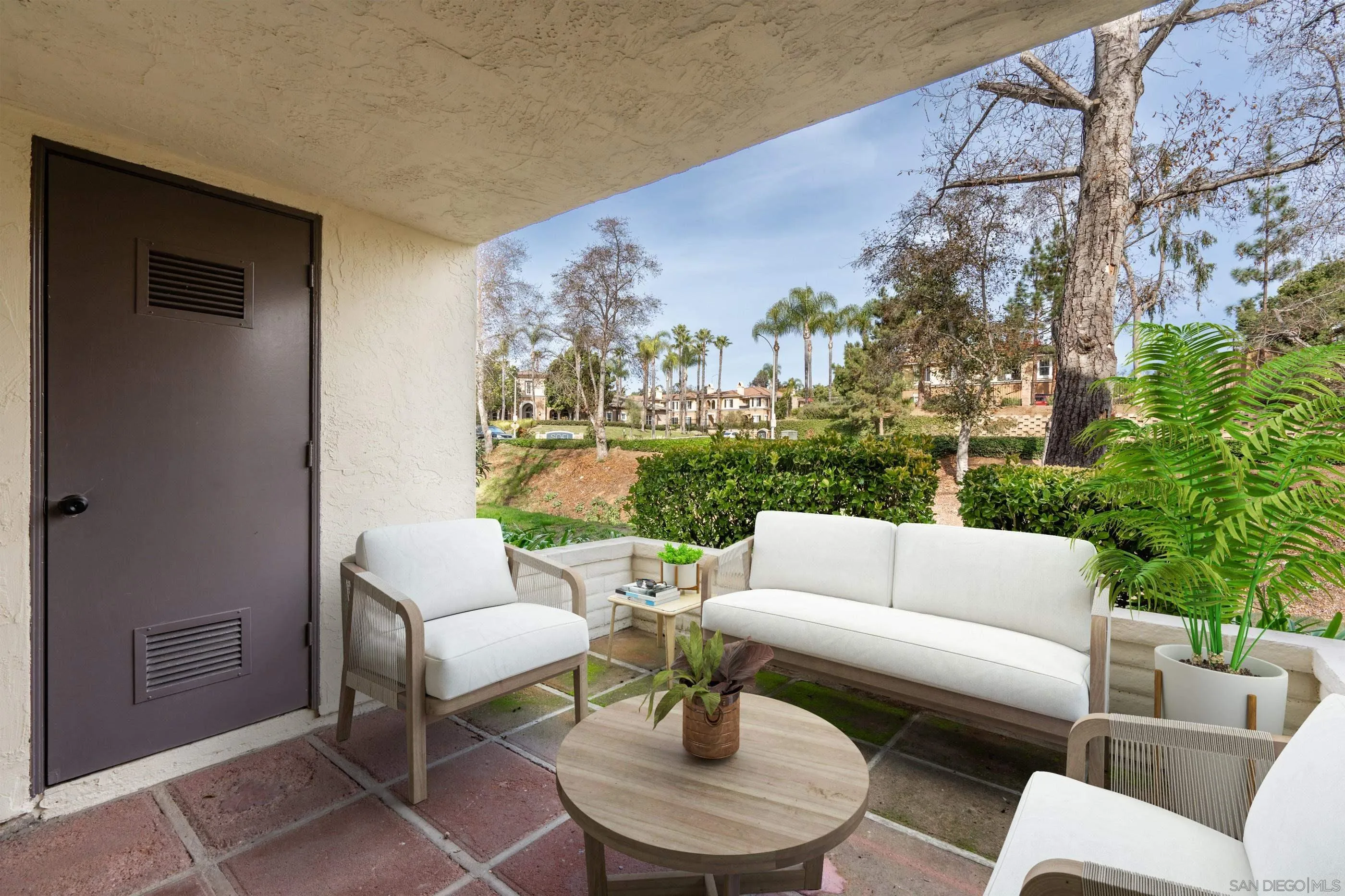 944 Lupine Hills Dr # 111