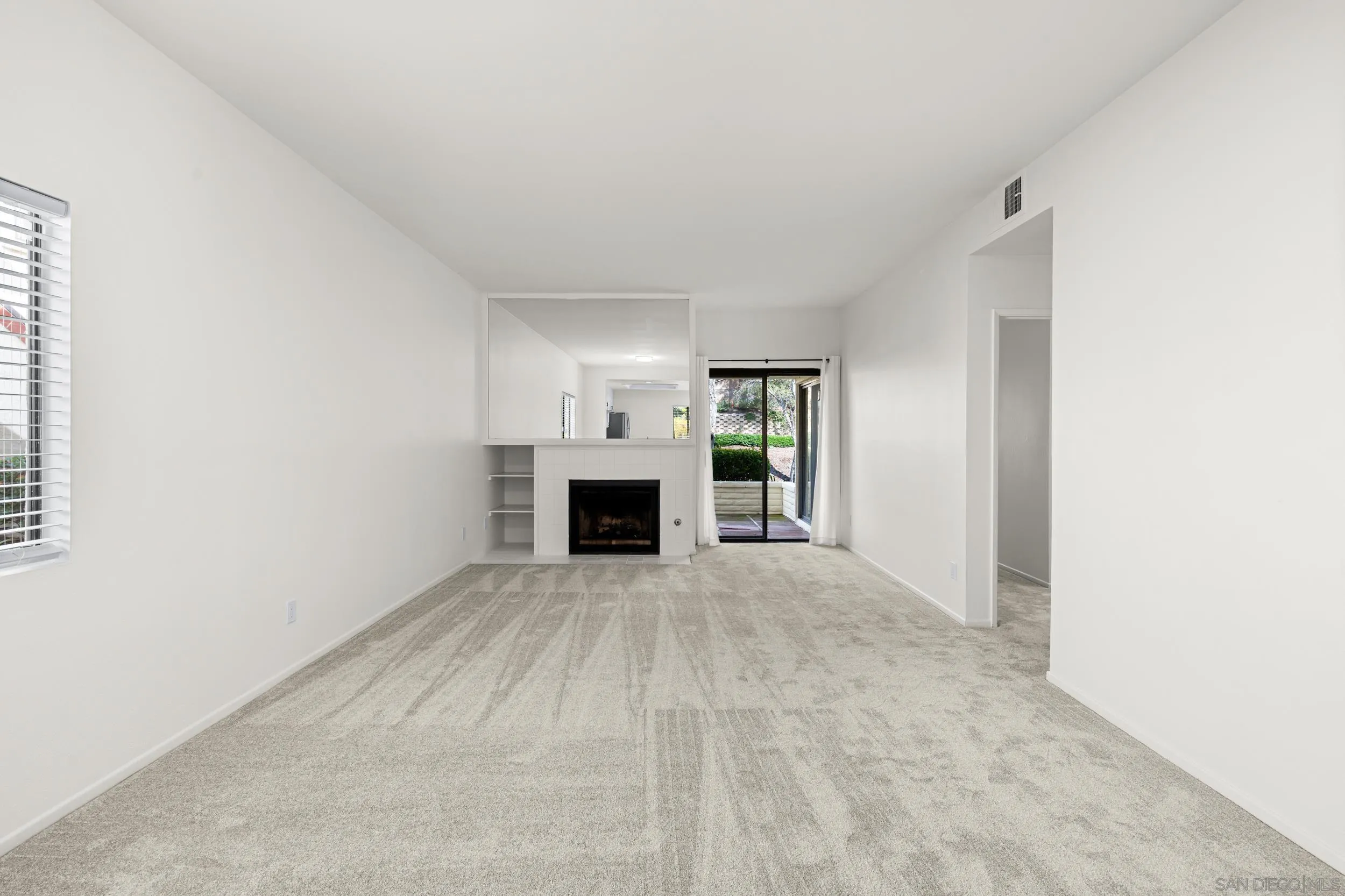 944 Lupine Hills Dr # 111