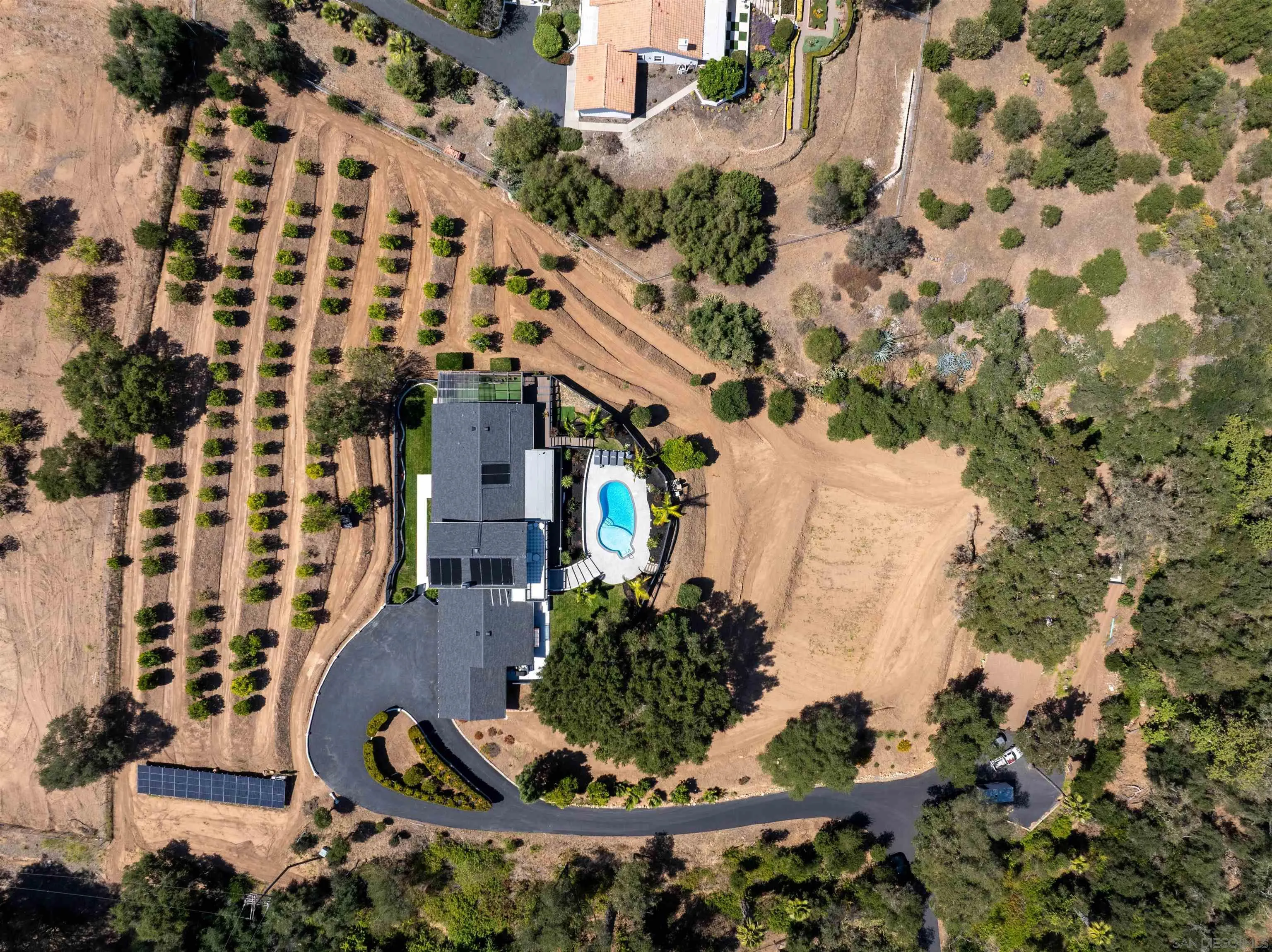 521 Rancho Camino