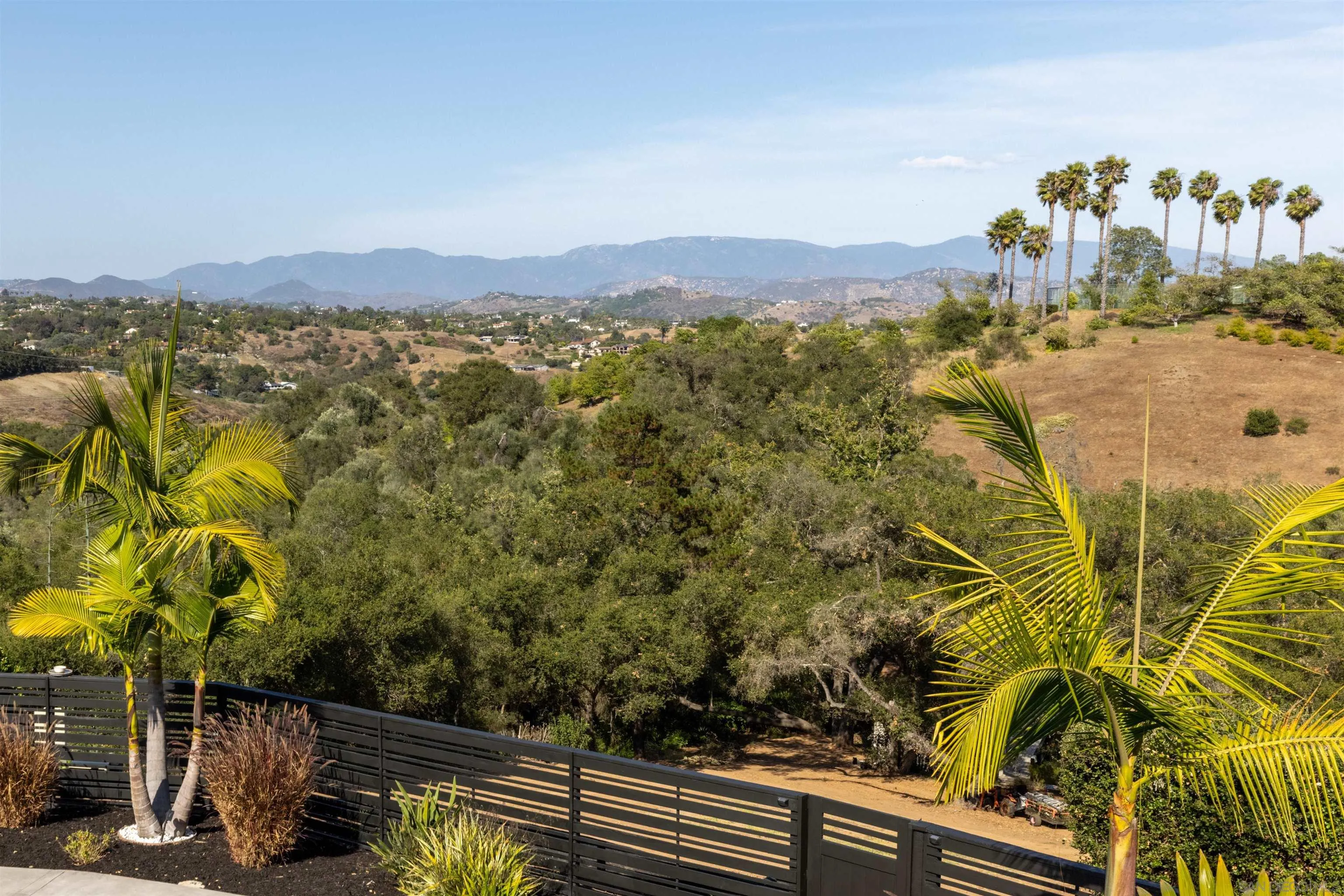 521 Rancho Camino