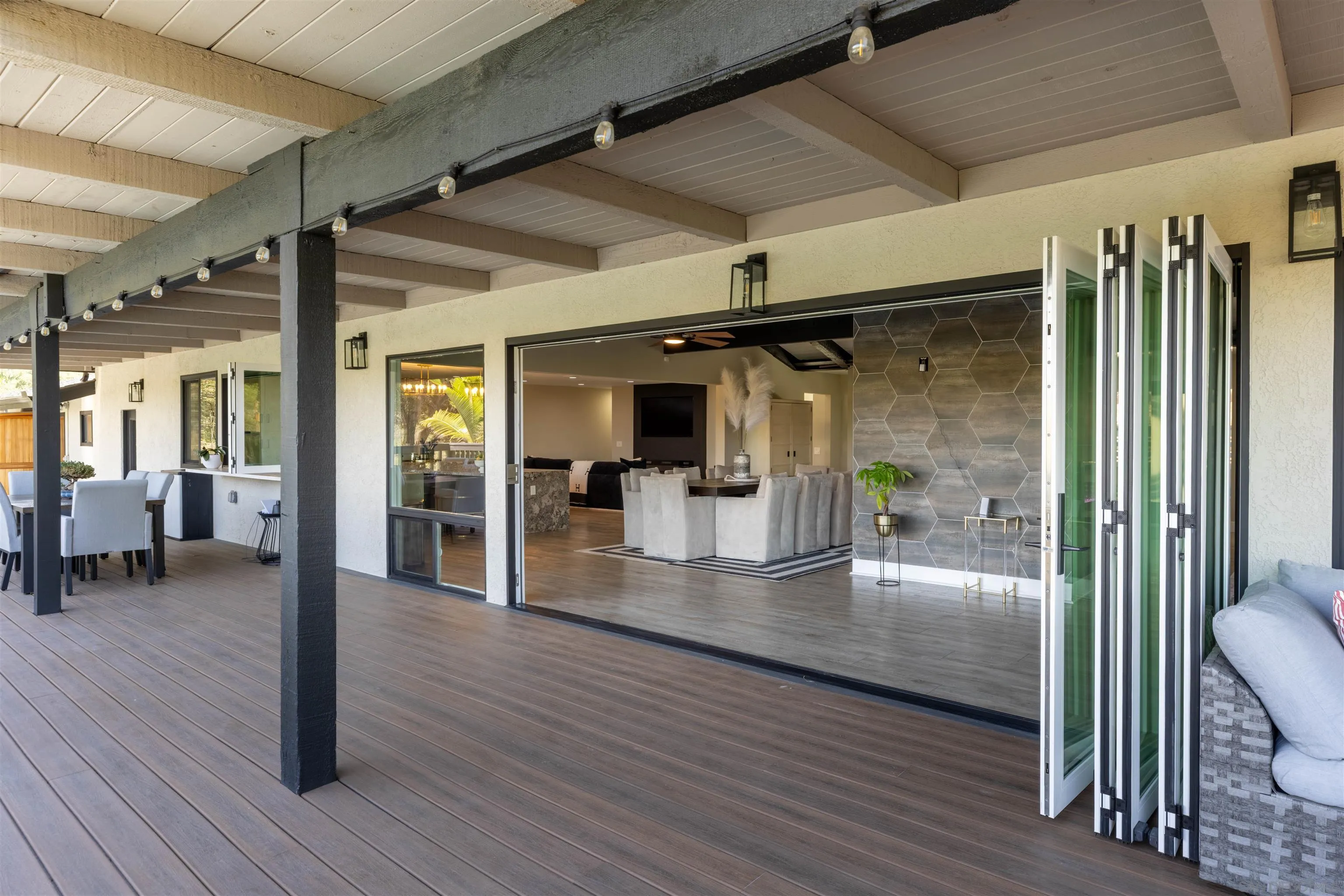 521 Rancho Camino