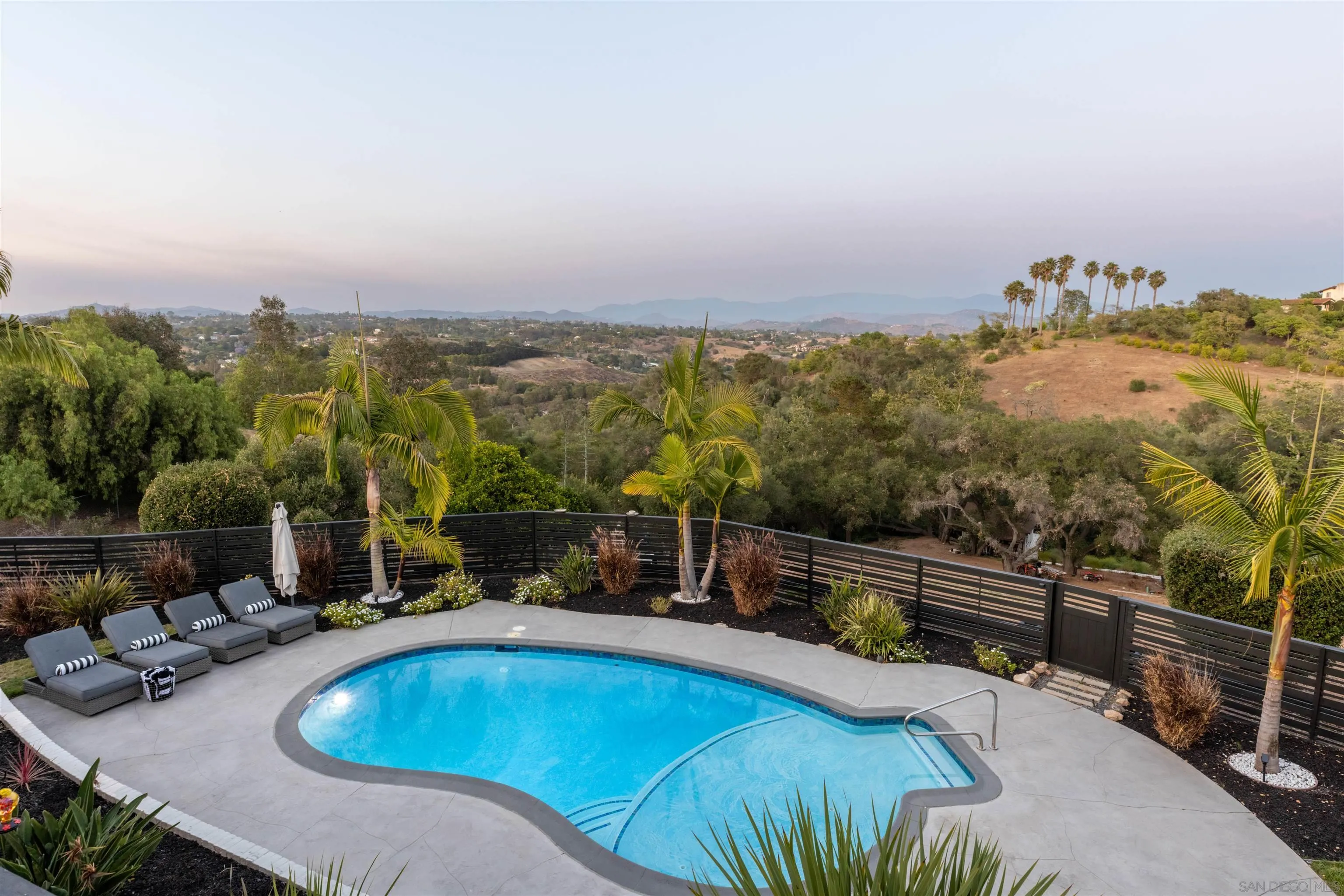 521 Rancho Camino