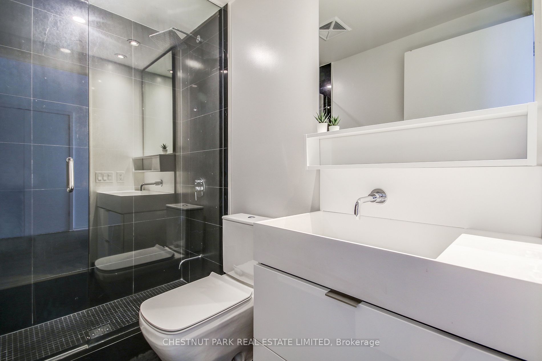 5 Soudan Ave Unit: 2901