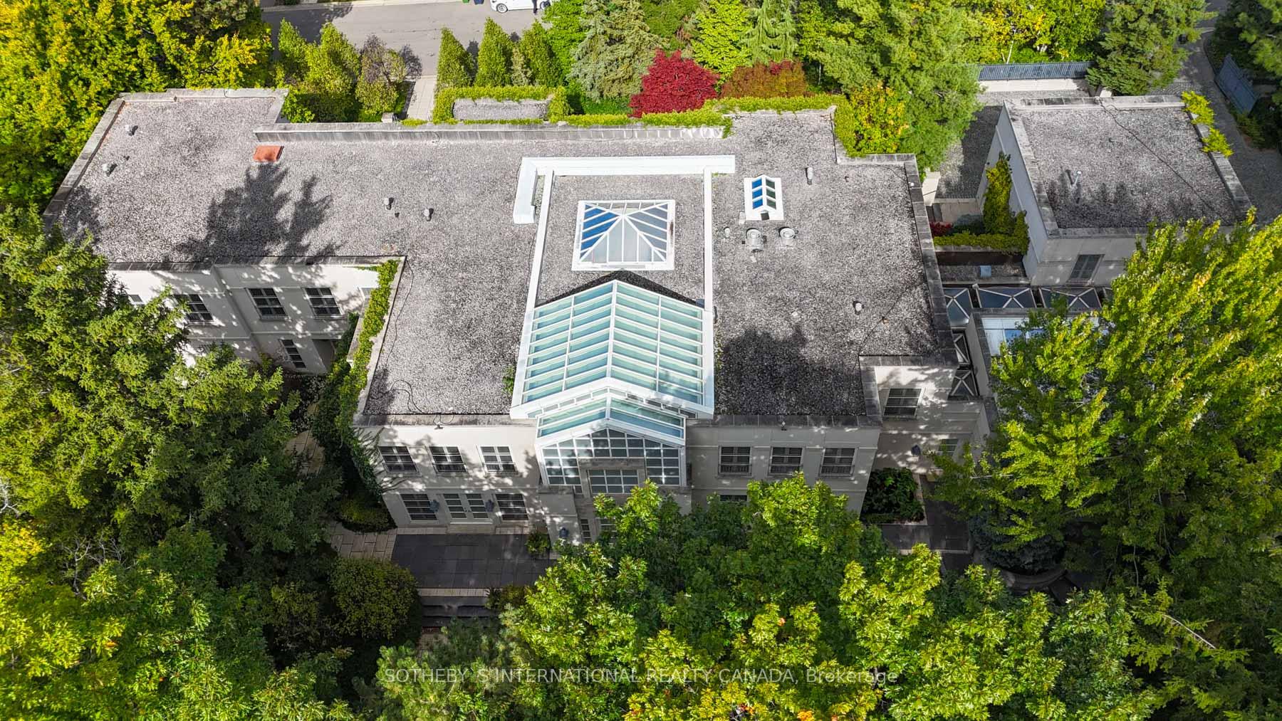 241 Strathallan Wood, Toronto