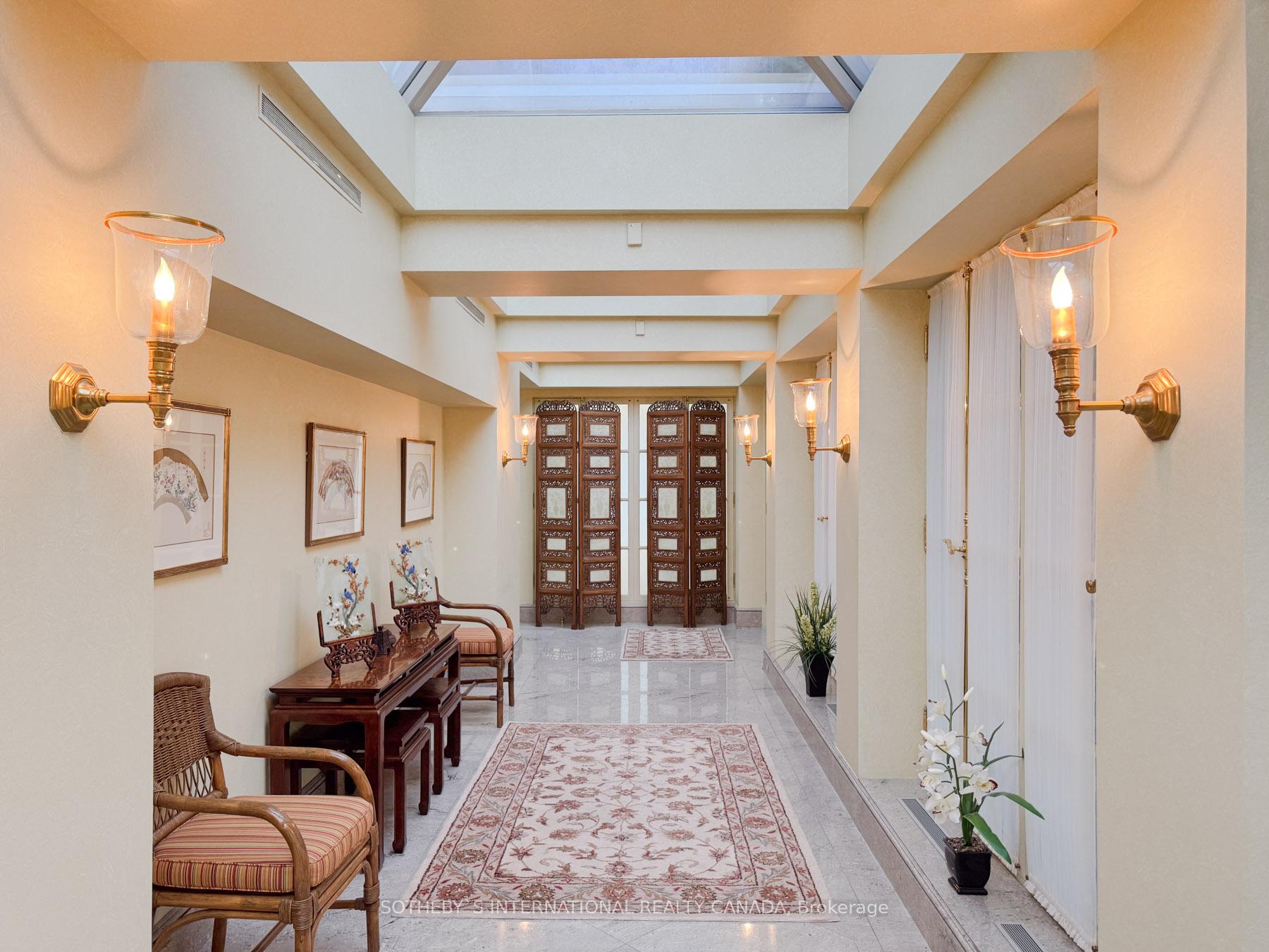 241 Strathallan Wood, Toronto