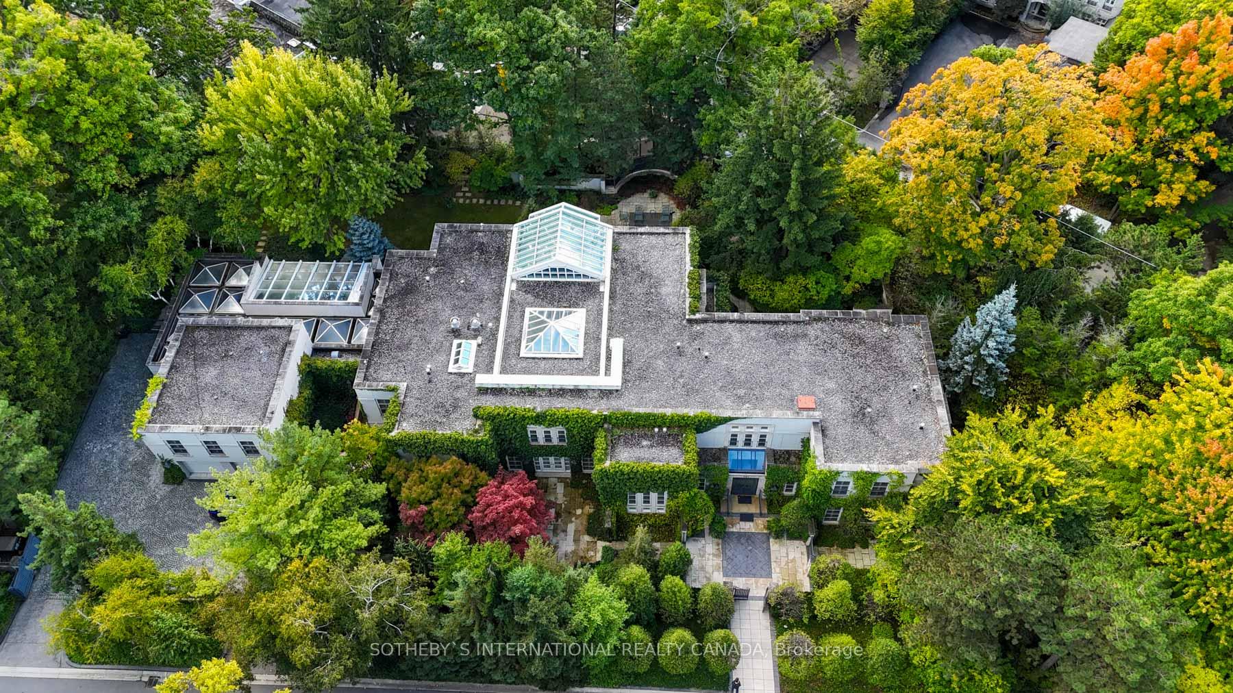 241 Strathallan Wood, Toronto