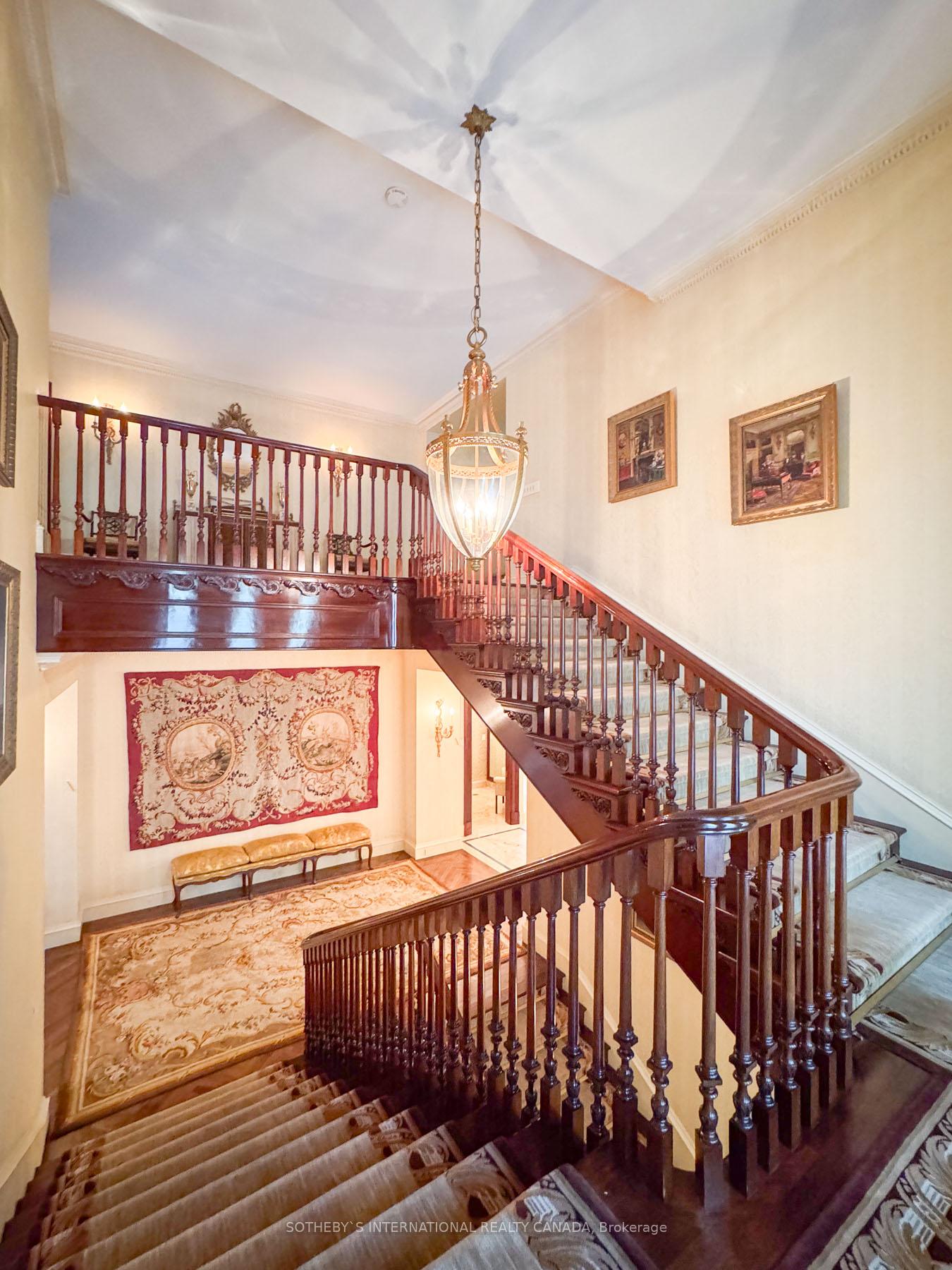 241 Strathallan Wood, Toronto