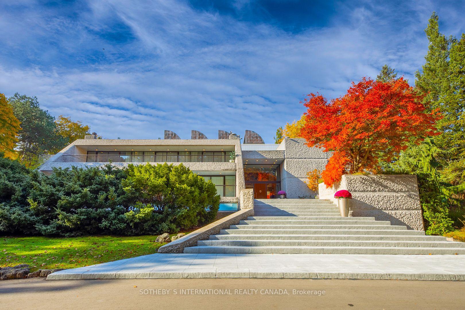 30 High Point Road, Toronto
