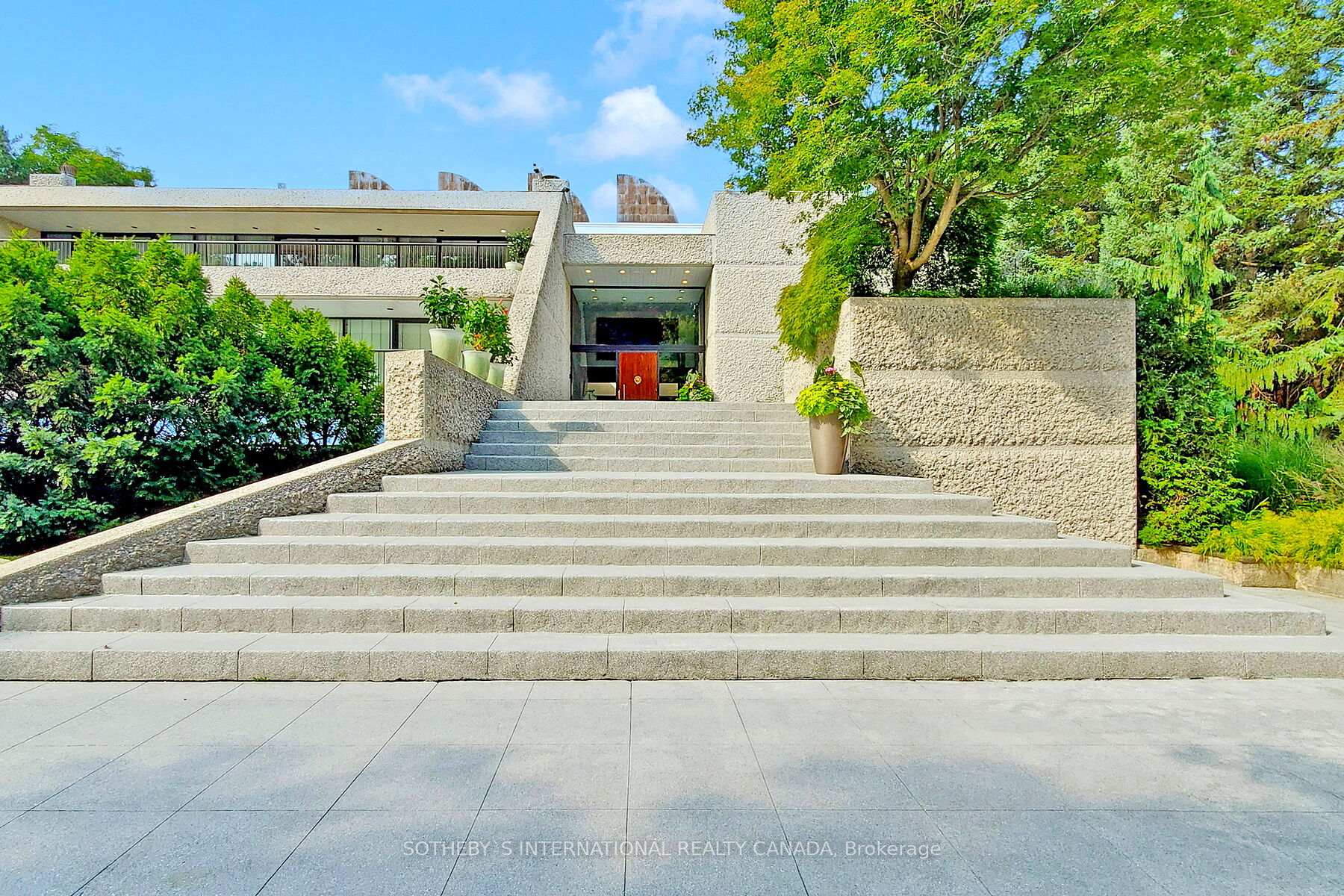 30 High Point Road, Toronto