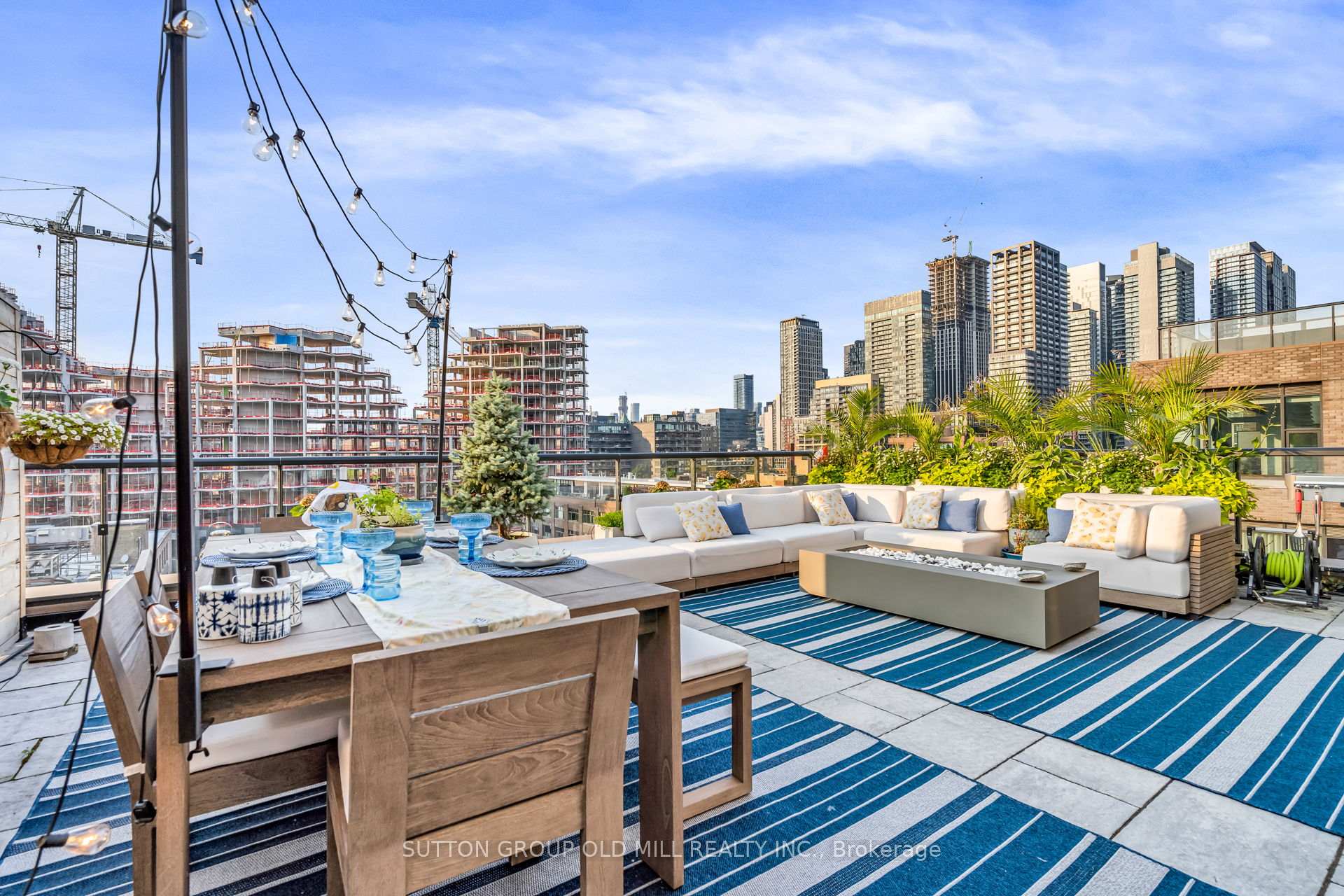 455 Wellington Street W 711, Toronto C01 Unit: 711