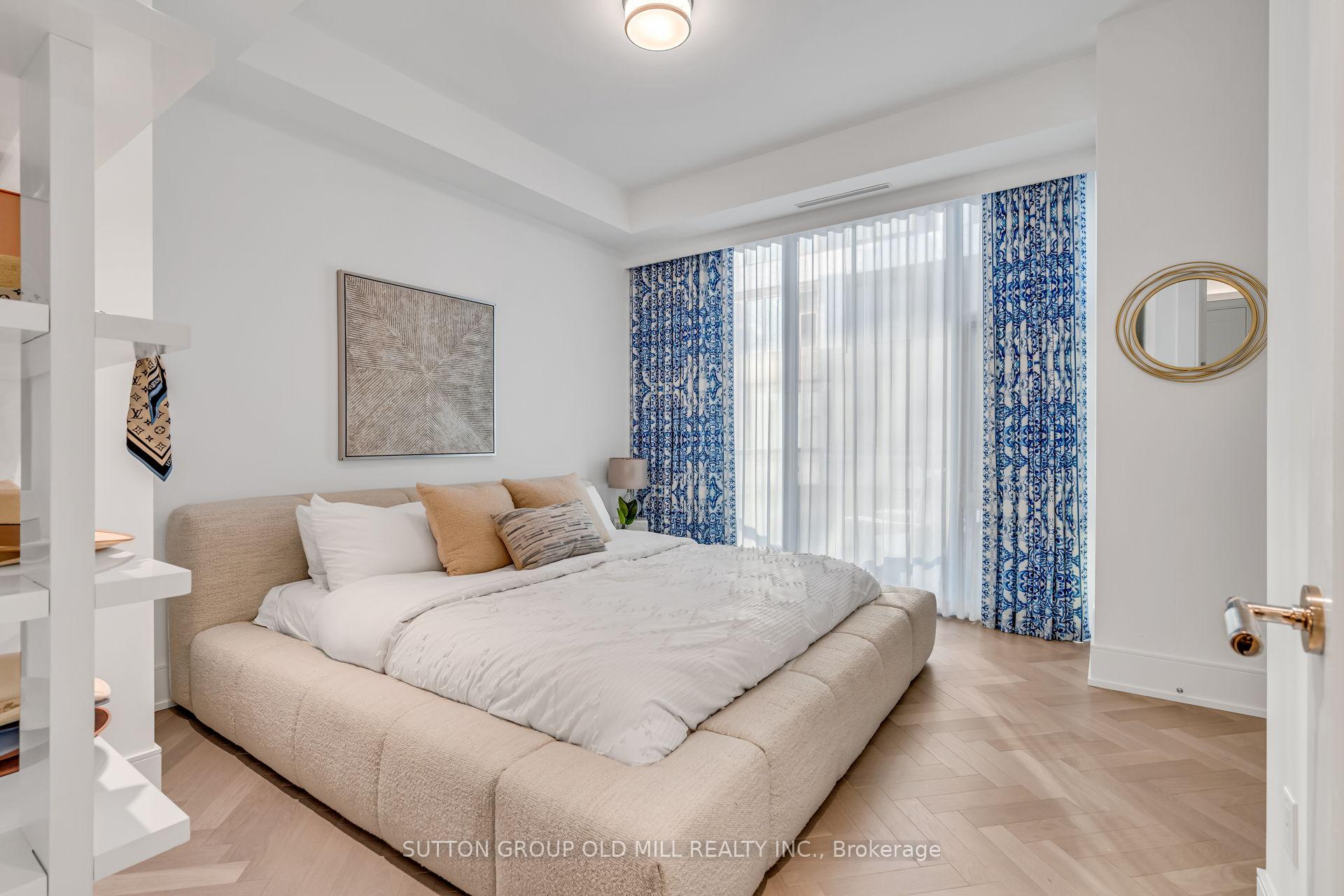 455 Wellington Street W 711, Toronto C01 Unit: 711