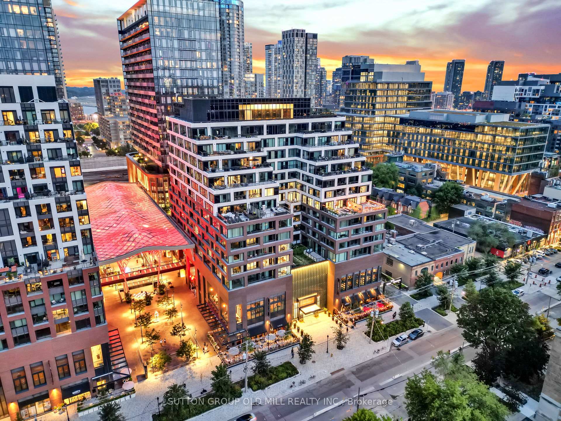 455 Wellington Street W 711, Toronto C01 Unit: 711