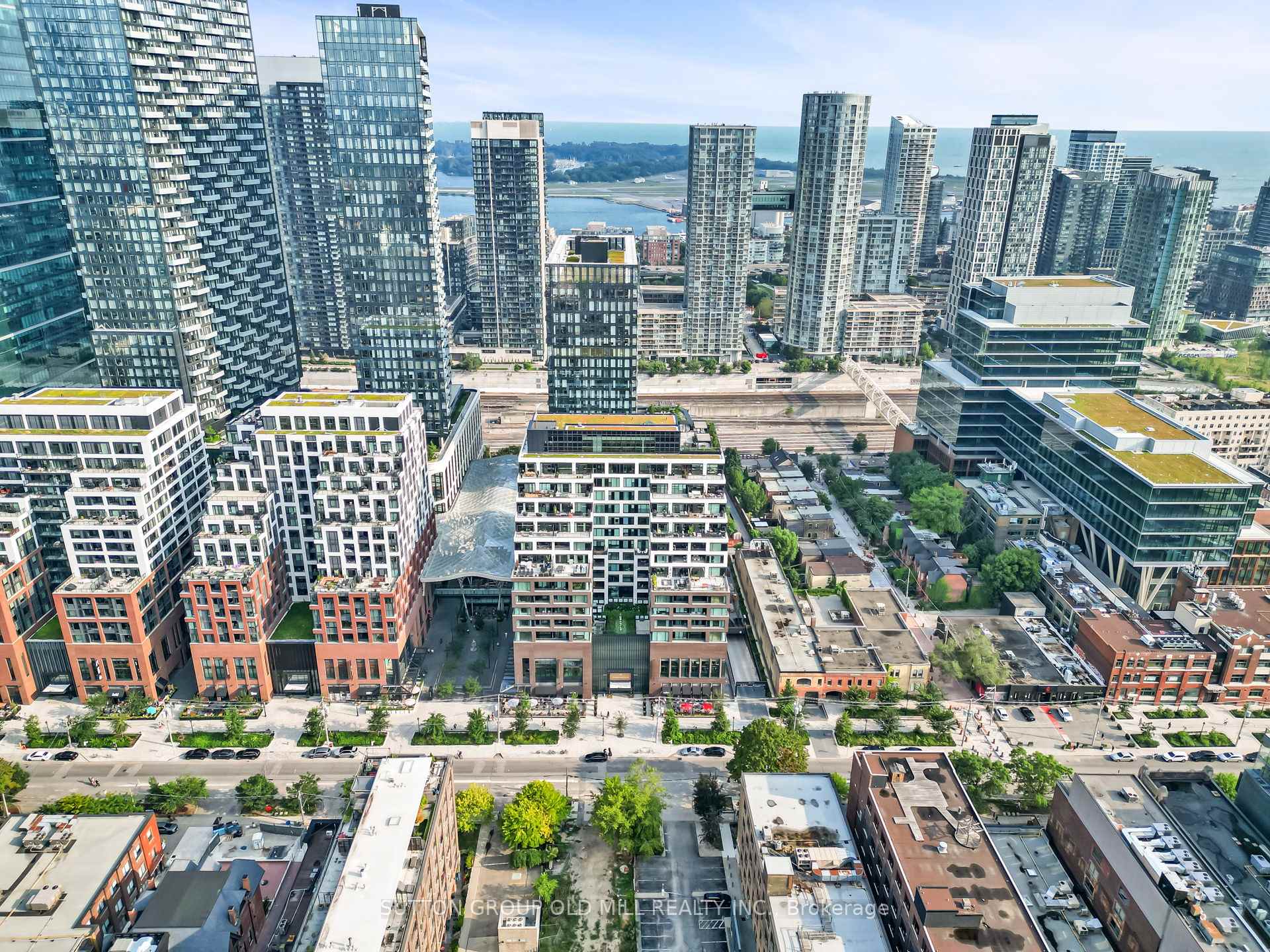 455 Wellington Street W 711, Toronto C01 Unit: 711