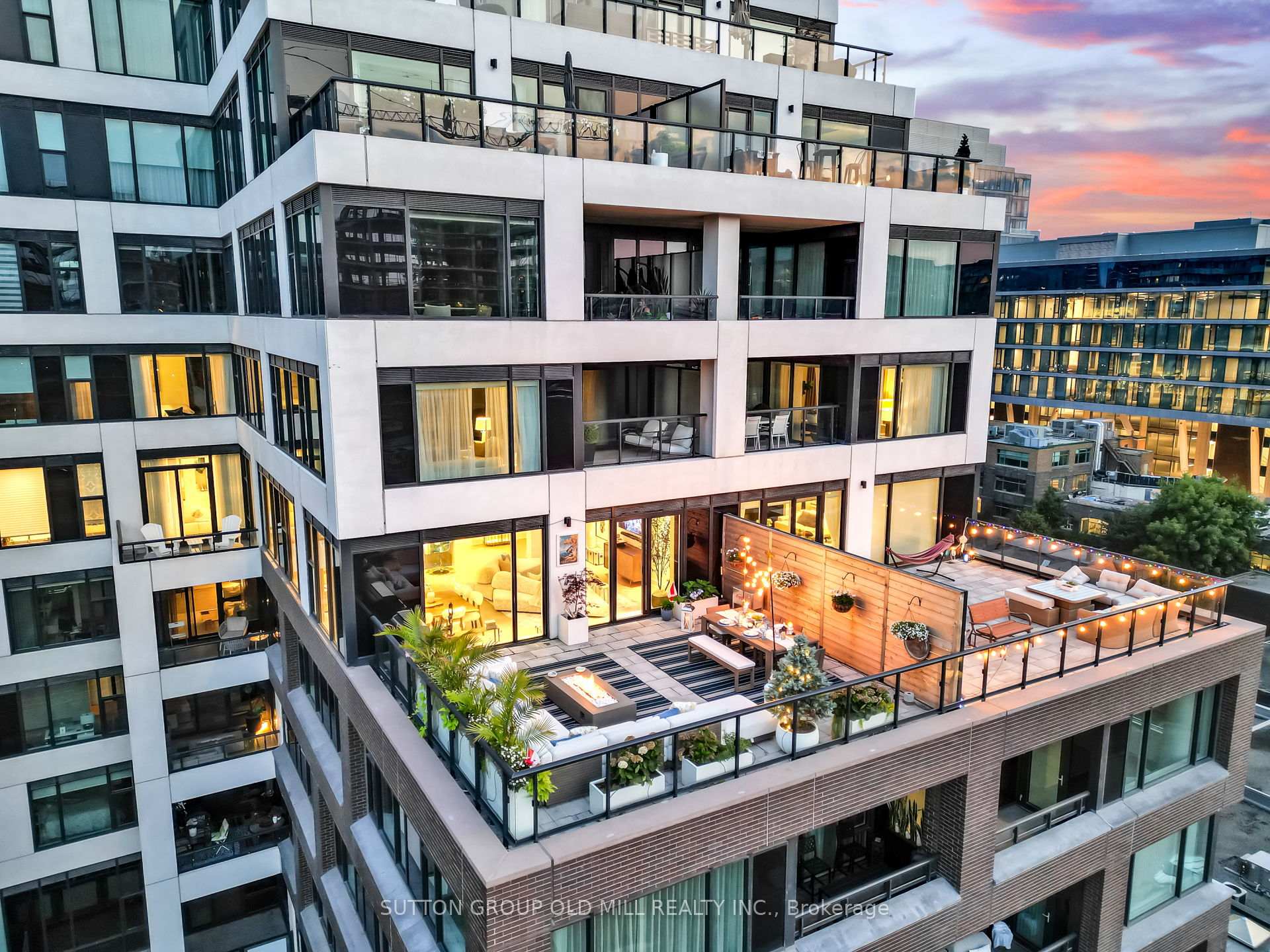 455 Wellington Street W 711, Toronto C01 Unit: 711