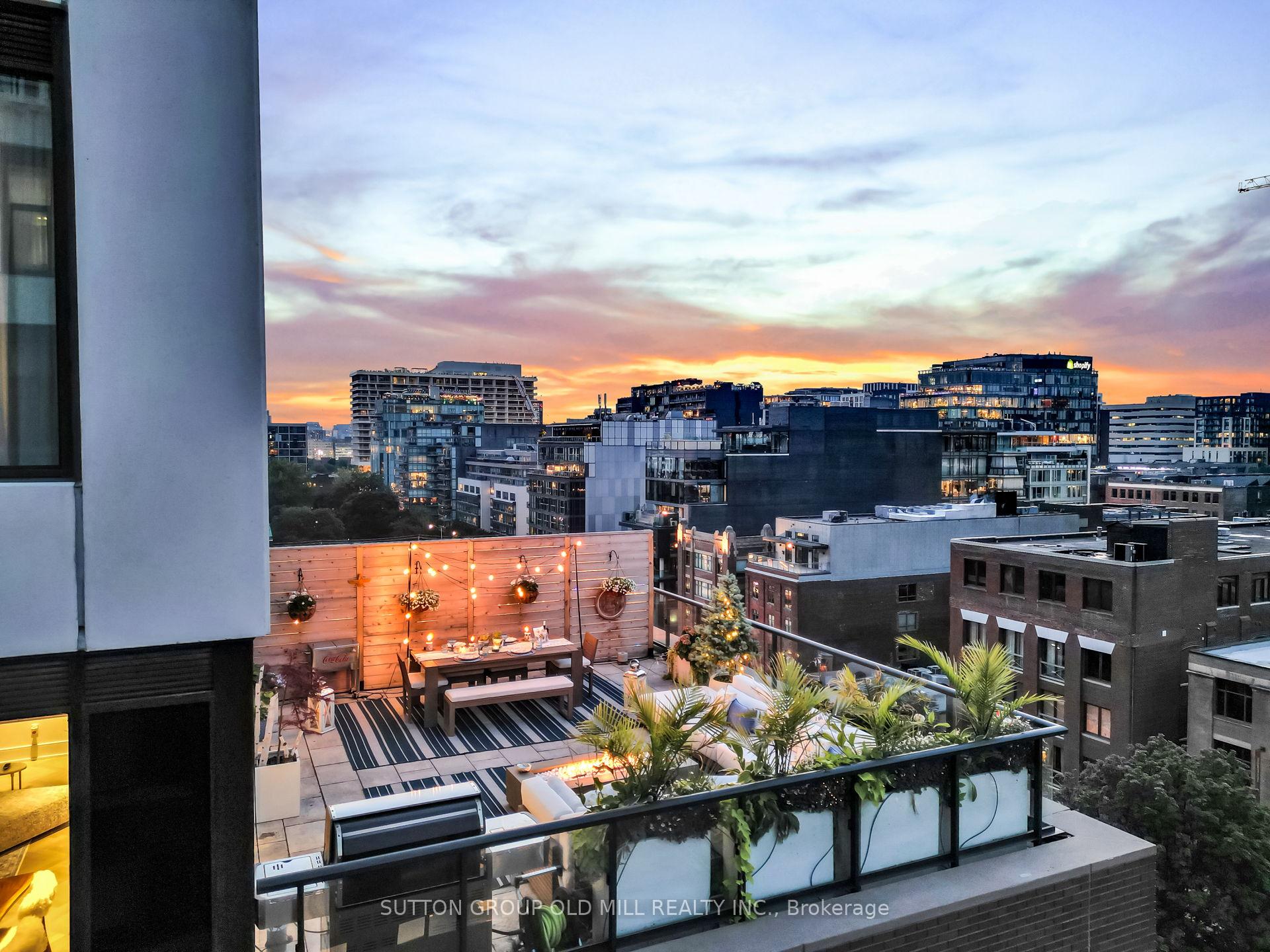 455 Wellington Street W 711, Toronto C01 Unit: 711